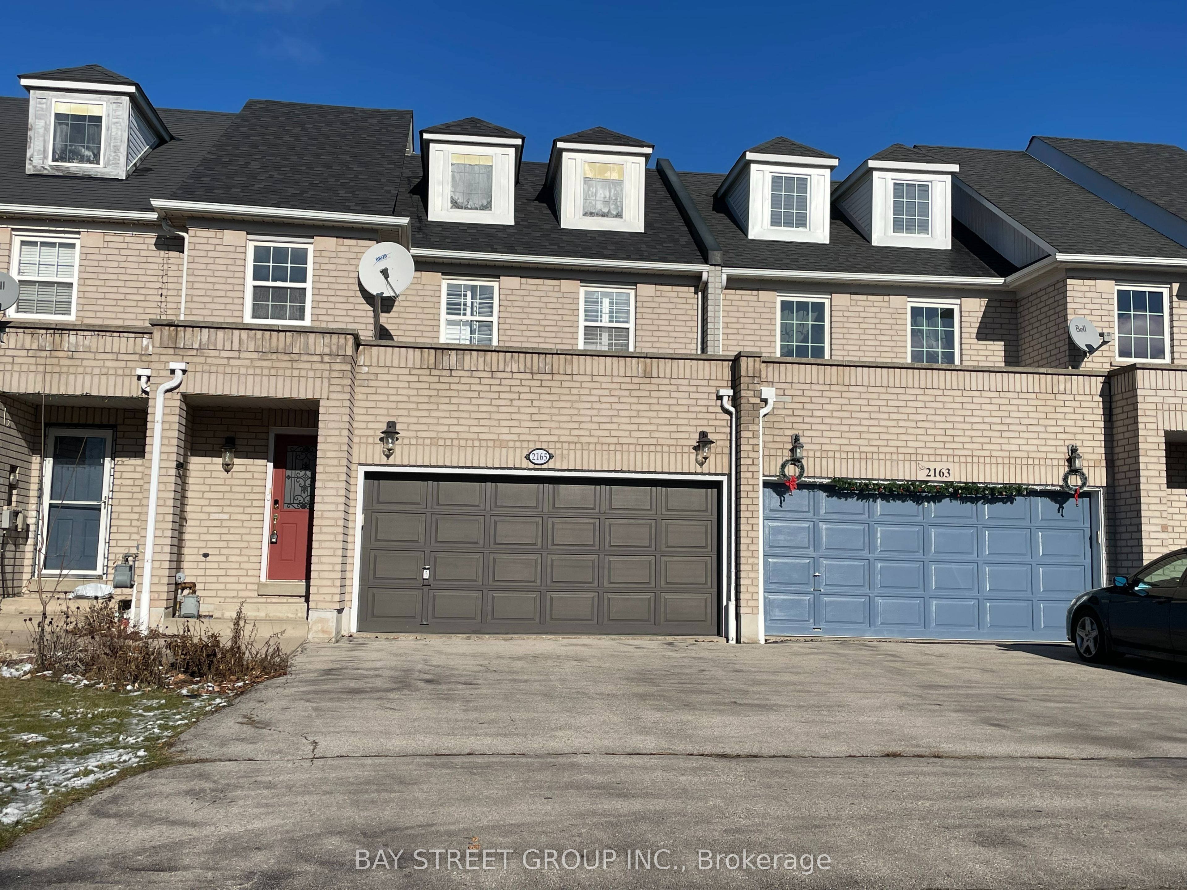 2165 White Dove Circle, Oakville, ON L6M 3R7