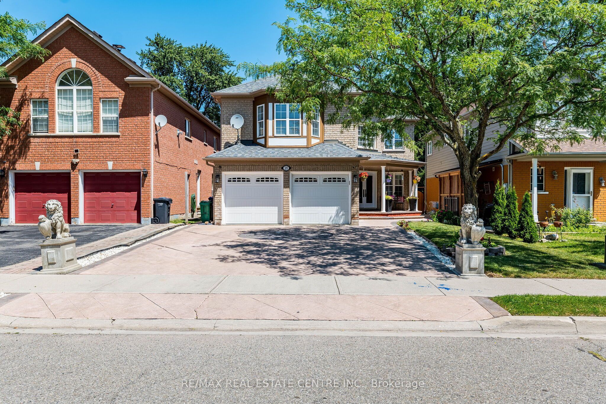 25 Sheepberry Terrace, Brampton, ON L7A 2B6 photo 2