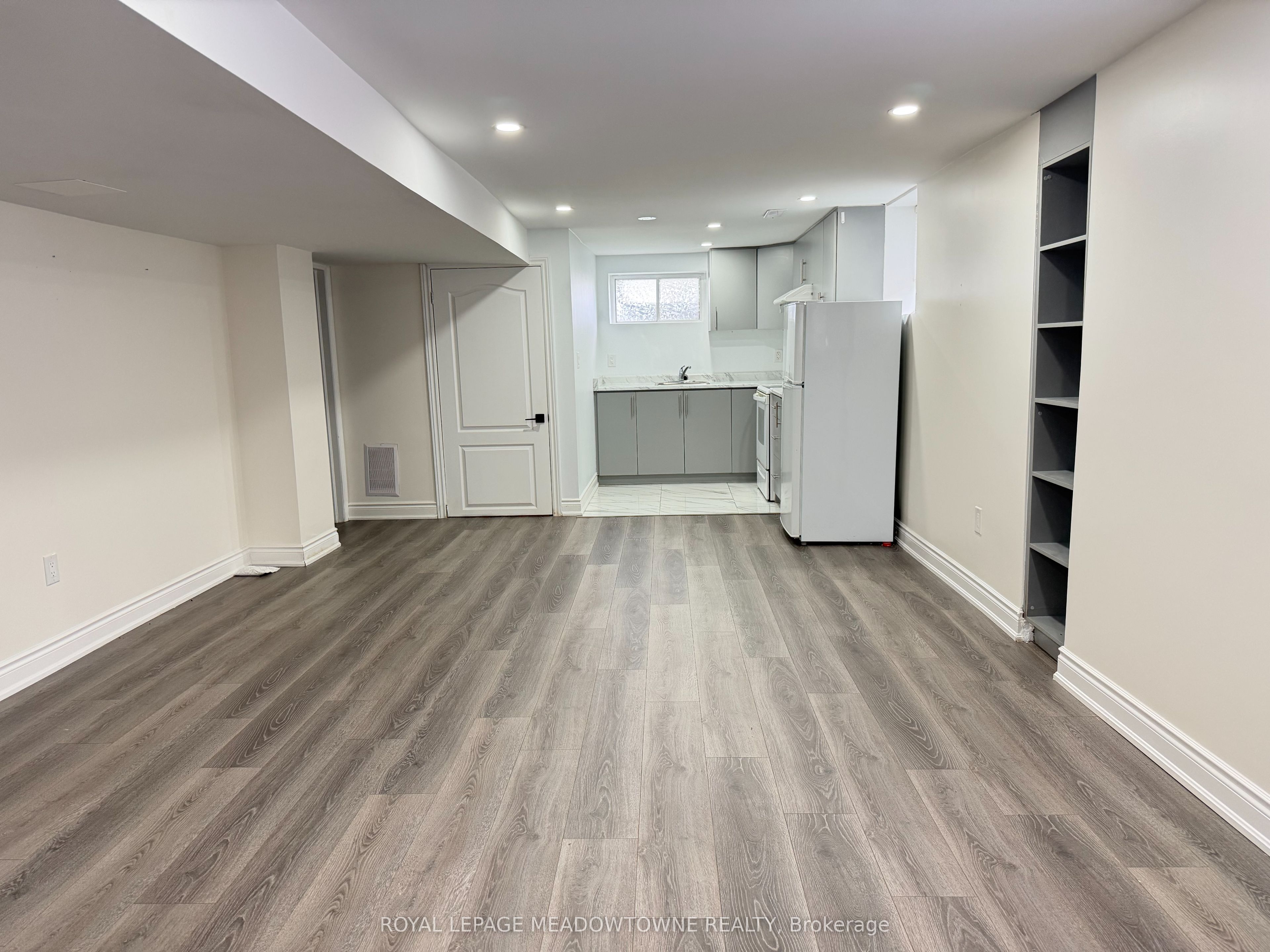 4 Keats Avenue BASEMENT, Halton Hills, ON L7G 1T4 photo 3