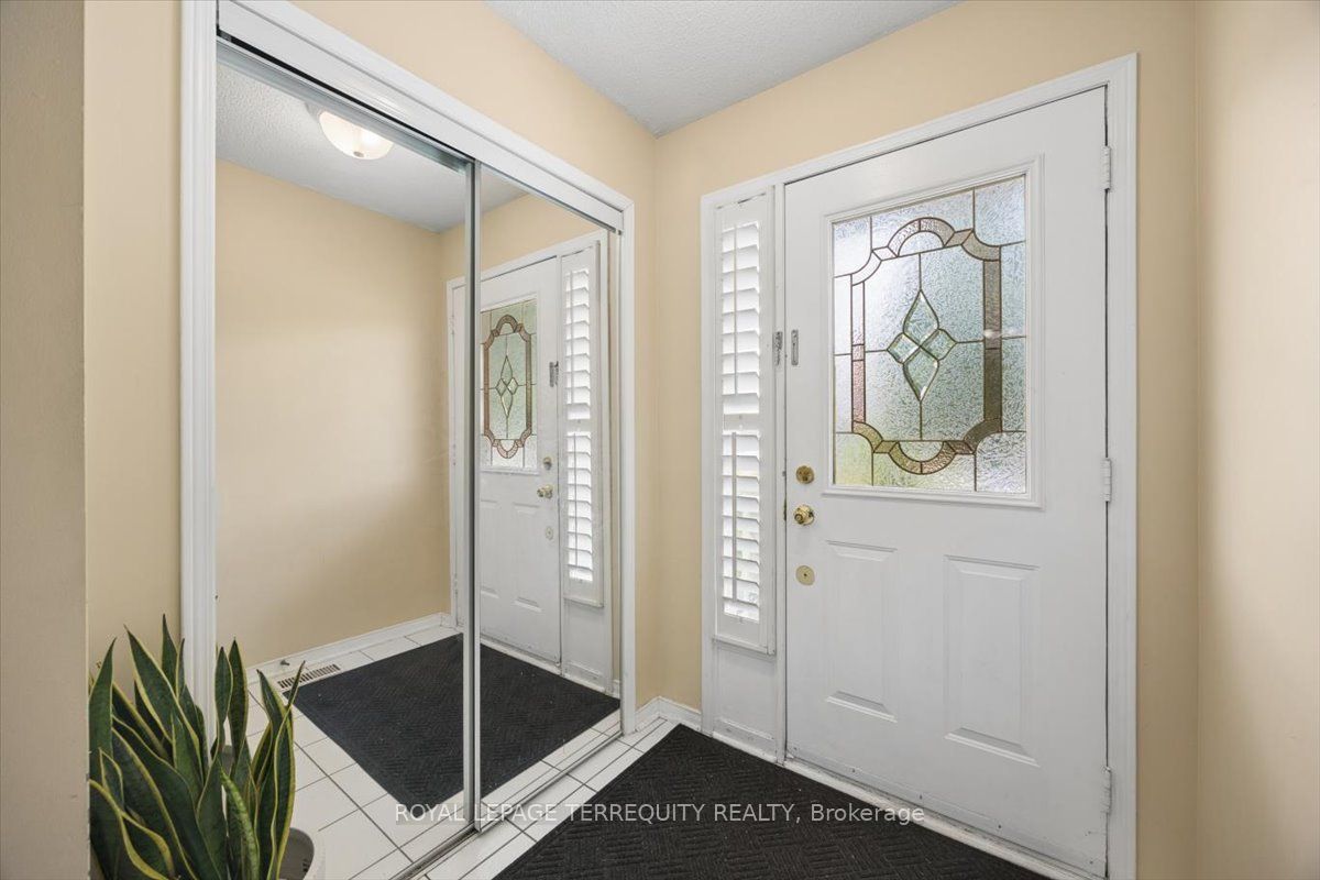1148 Westview Terrace, Oakville, ON L6M 3M1 photo 4