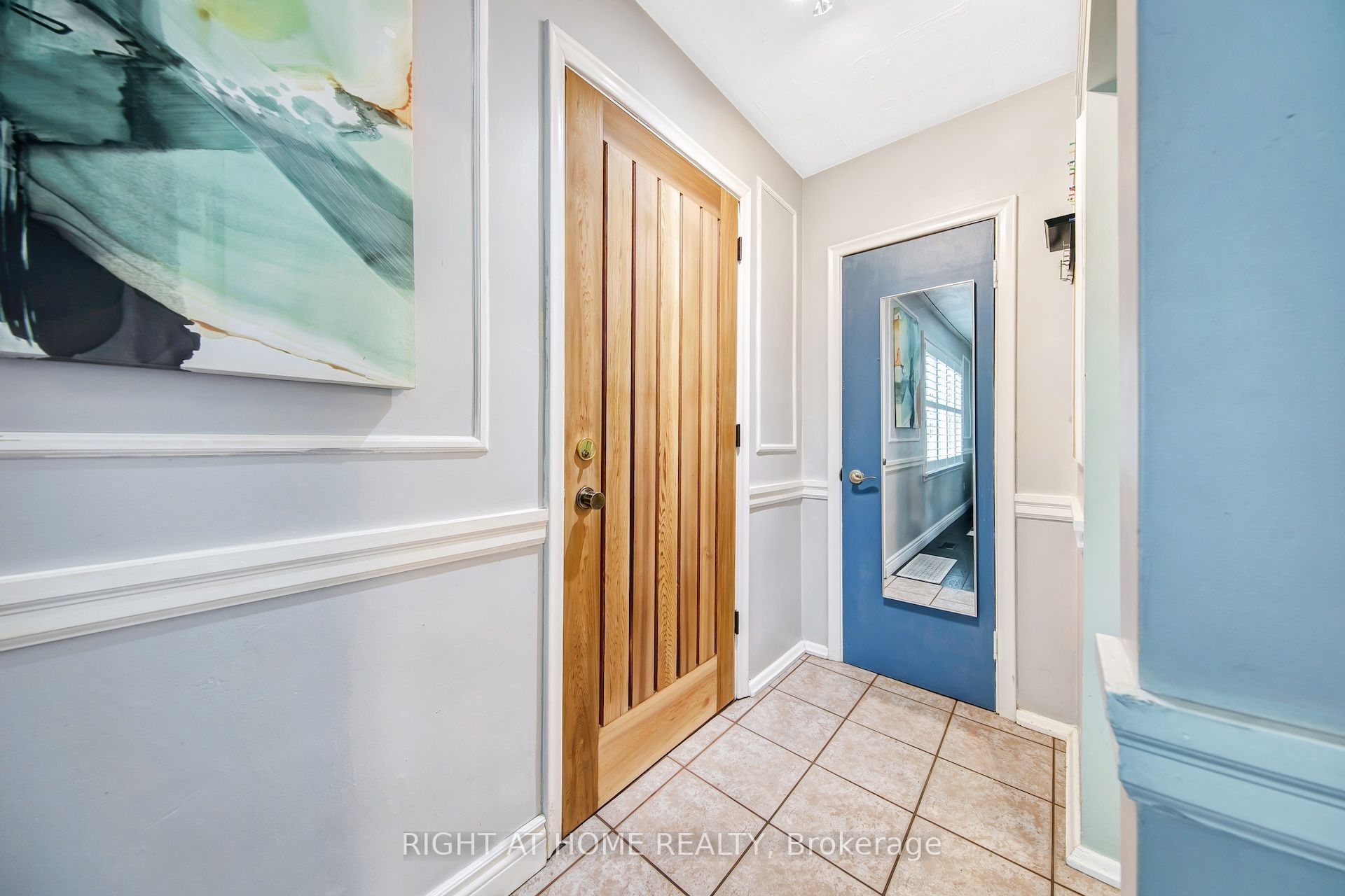 74 MCCAUL Street, Brampton, ON L6V 1J3 photo 3