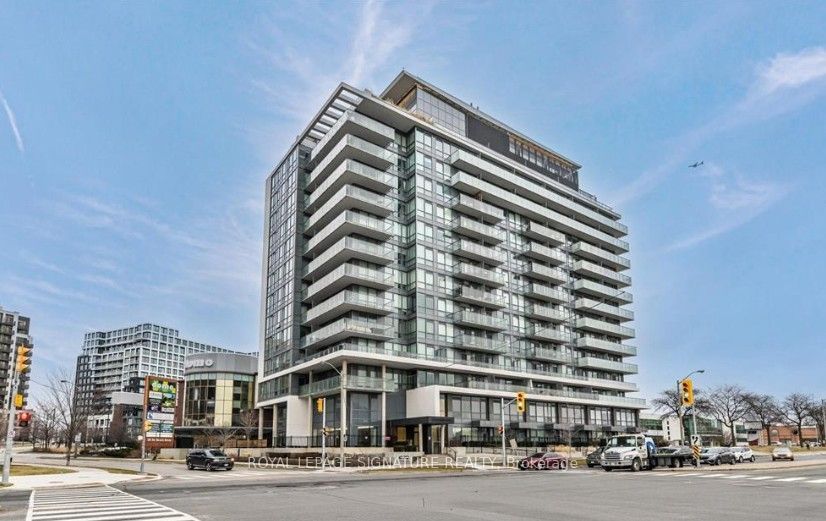 10 De Boers Drive E 710, Toronto, ON M3J 0L6
