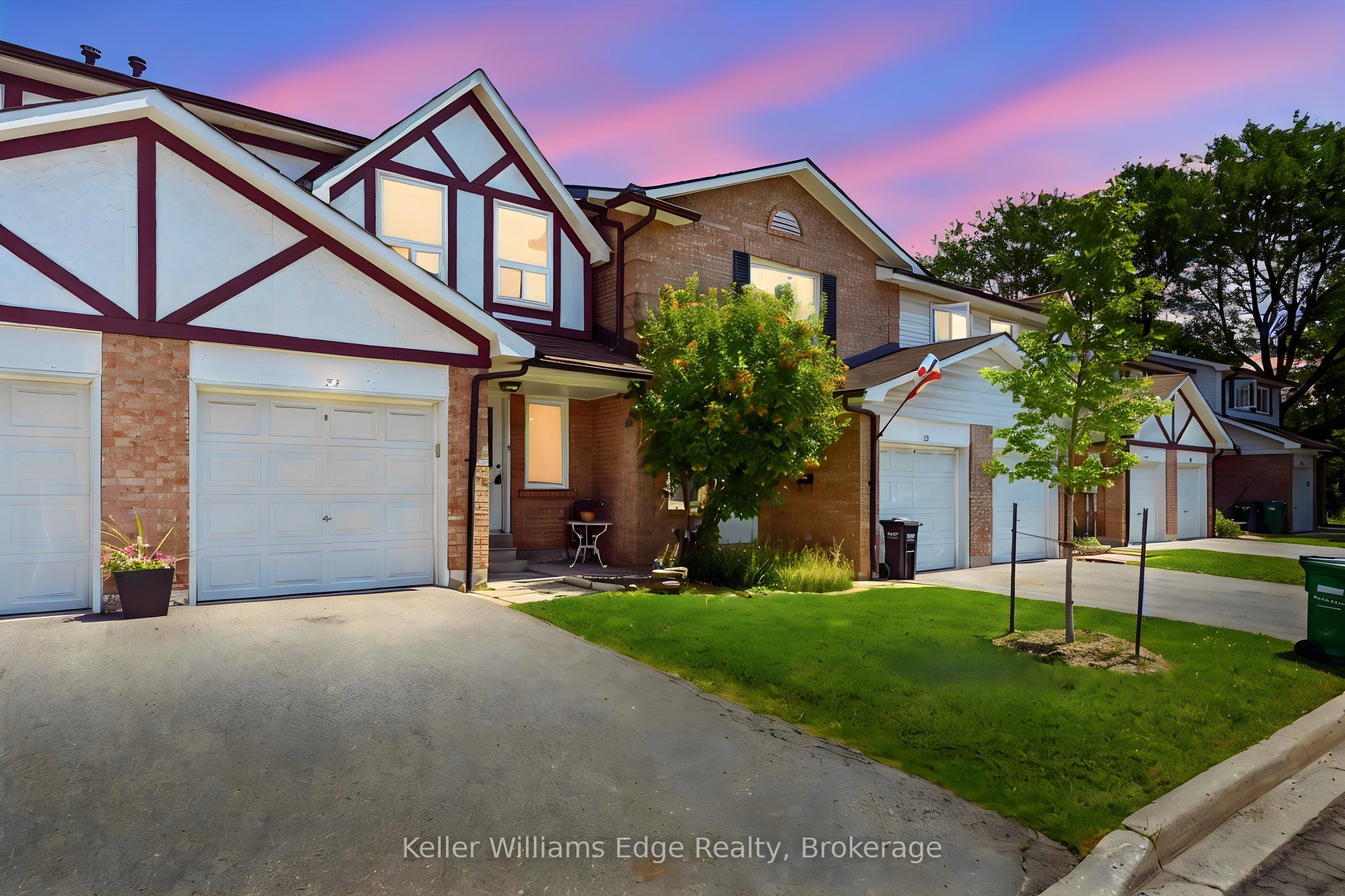 333 Meadows Boulevard 23, Mississauga, ON L4Z 1G9 photo 2