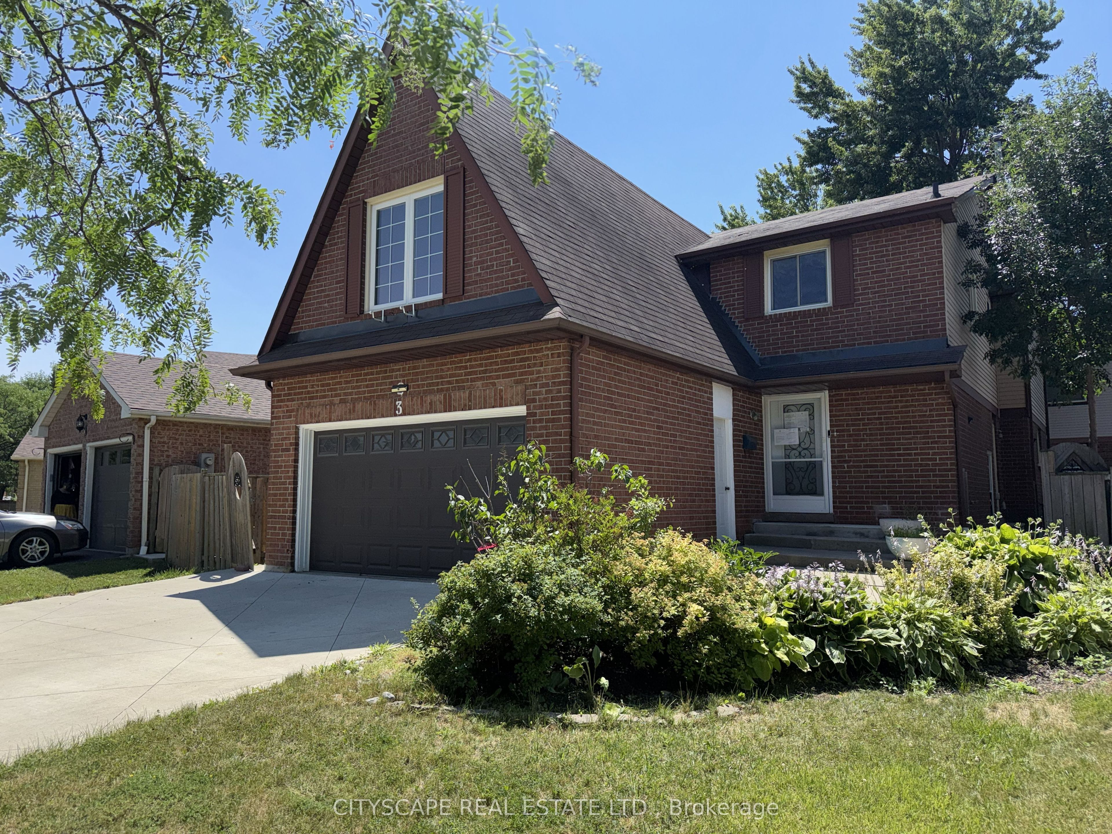 3 Gervais Drive, Brampton, ON L6Y 2V3 photo 3