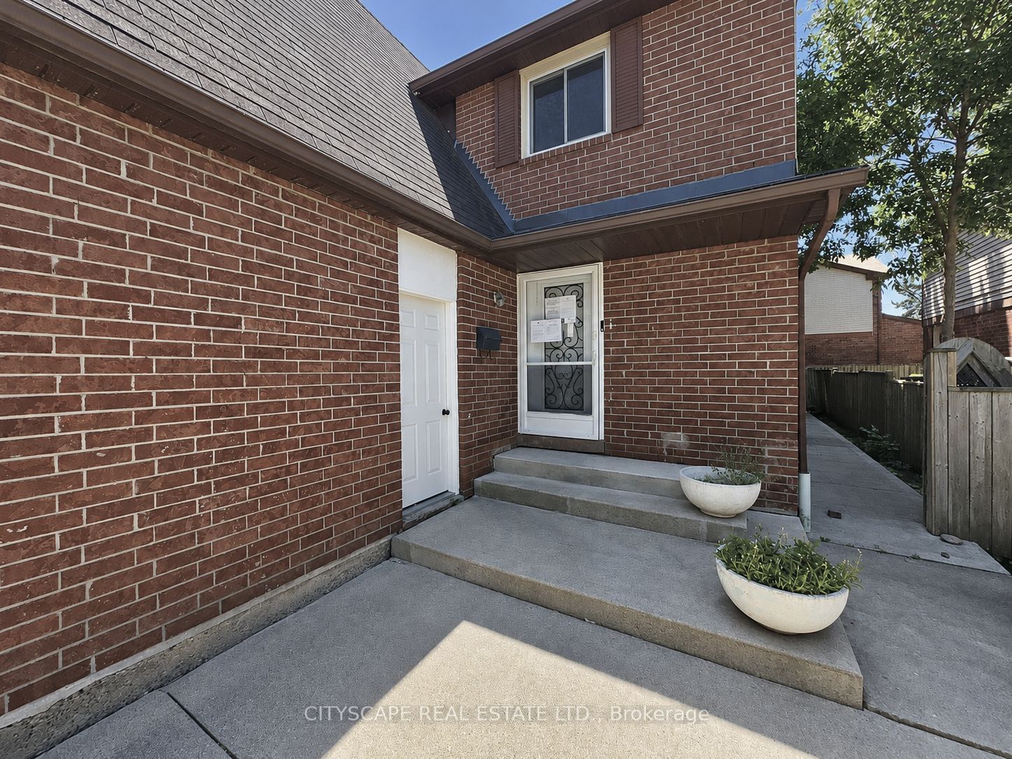 3 Gervais Drive, Brampton, ON L6Y 2V3 photo 4
