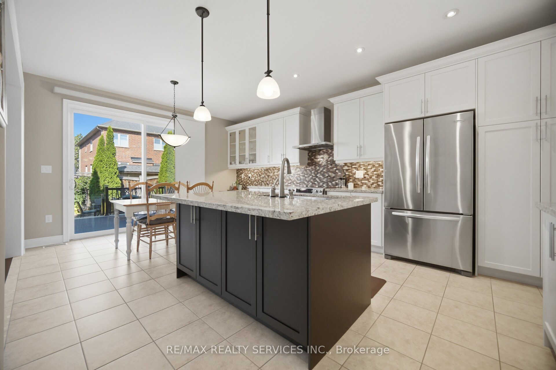 49 Learmont Avenue, Caledon, ON L7C 3N7 photo 4