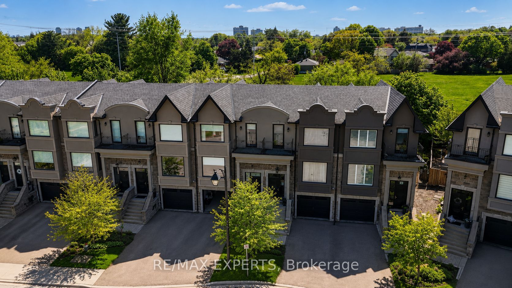 22 Matthew Court, Toronto, ON M9B 2Y3 photo 3
