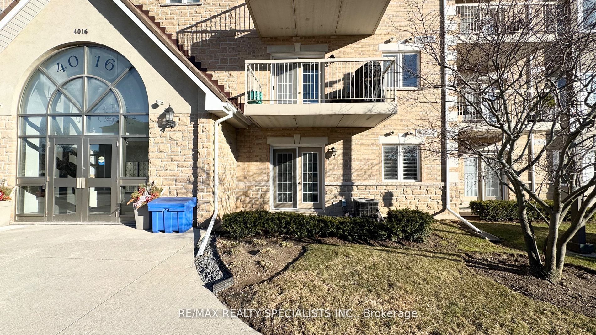 4016 Kilmer Drive 112, Burlington, ON L7M 5A7 photo 2
