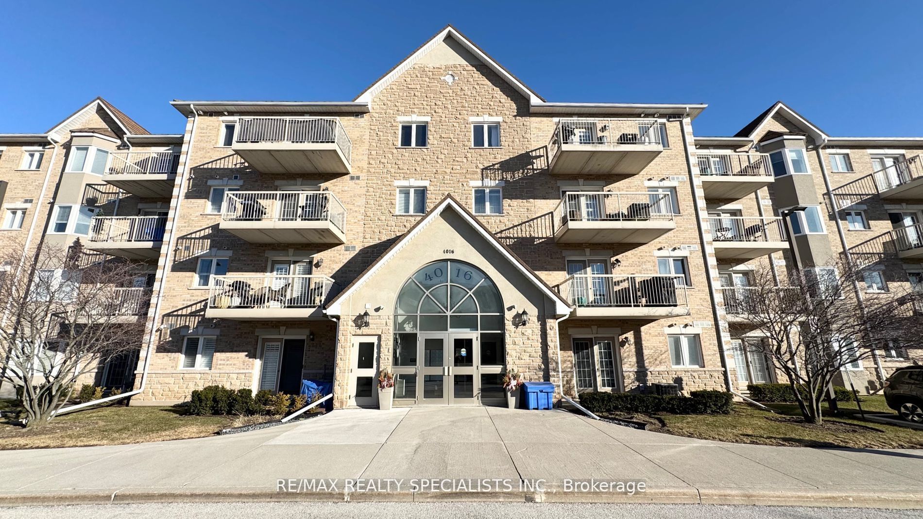 4016 Kilmer Drive 112, Burlington, ON L7M 5A7 photo 3