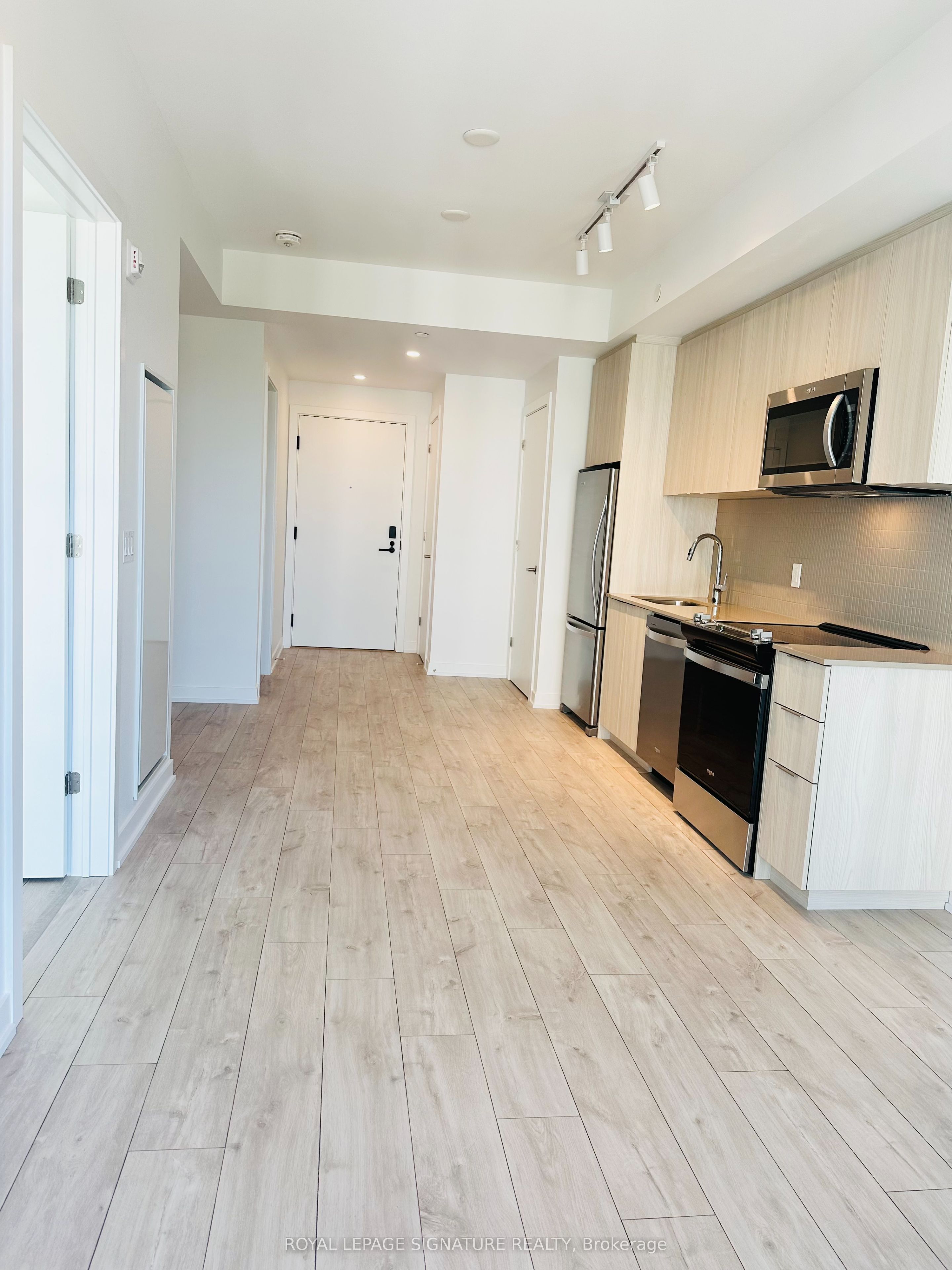 740 Whitlock Avenue 511, Milton, ON L9E 2B4 photo 4