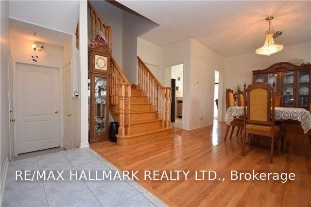 4930 Southampton Drive, Mississauga, ON L5M 7P9 photo 3