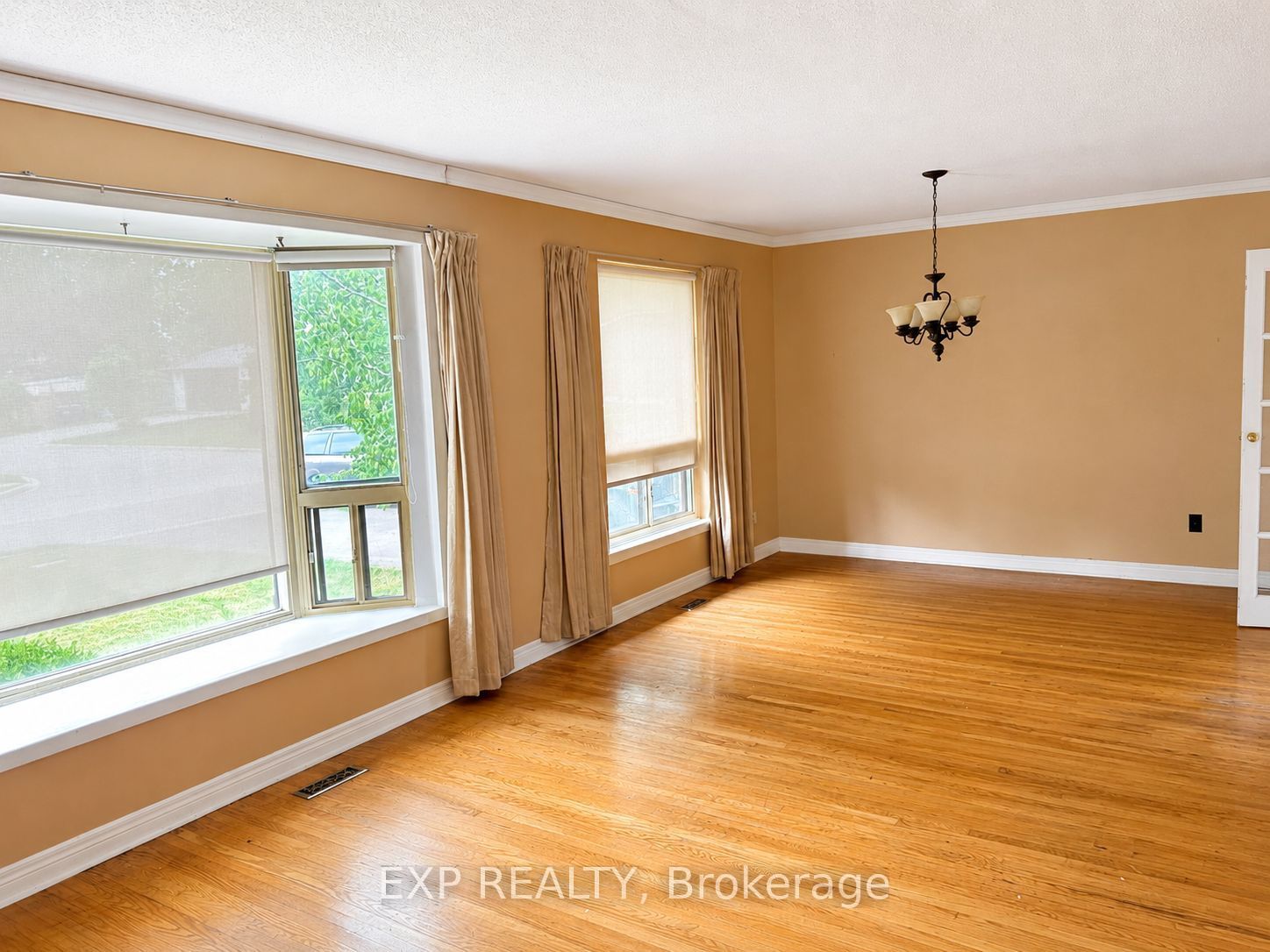 79 Dorset Drive, Brampton, ON L6T 2Y8 photo 4