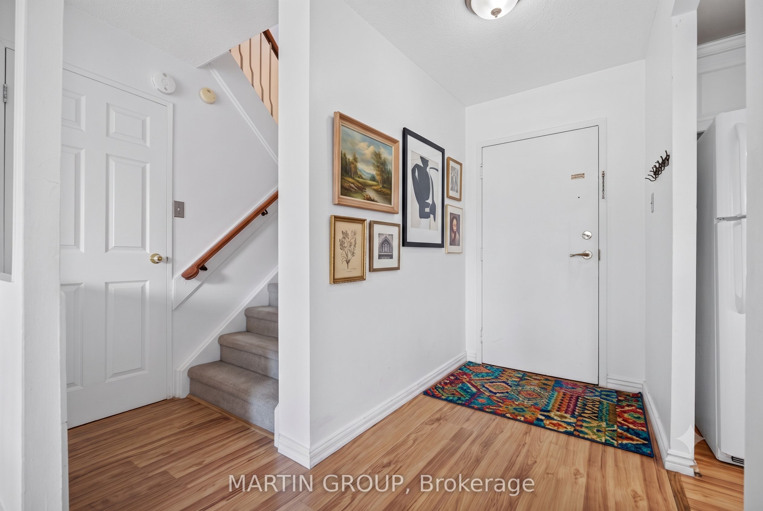 1050 Falgarwood Drive 112, Oakville, ON L6H 2P3