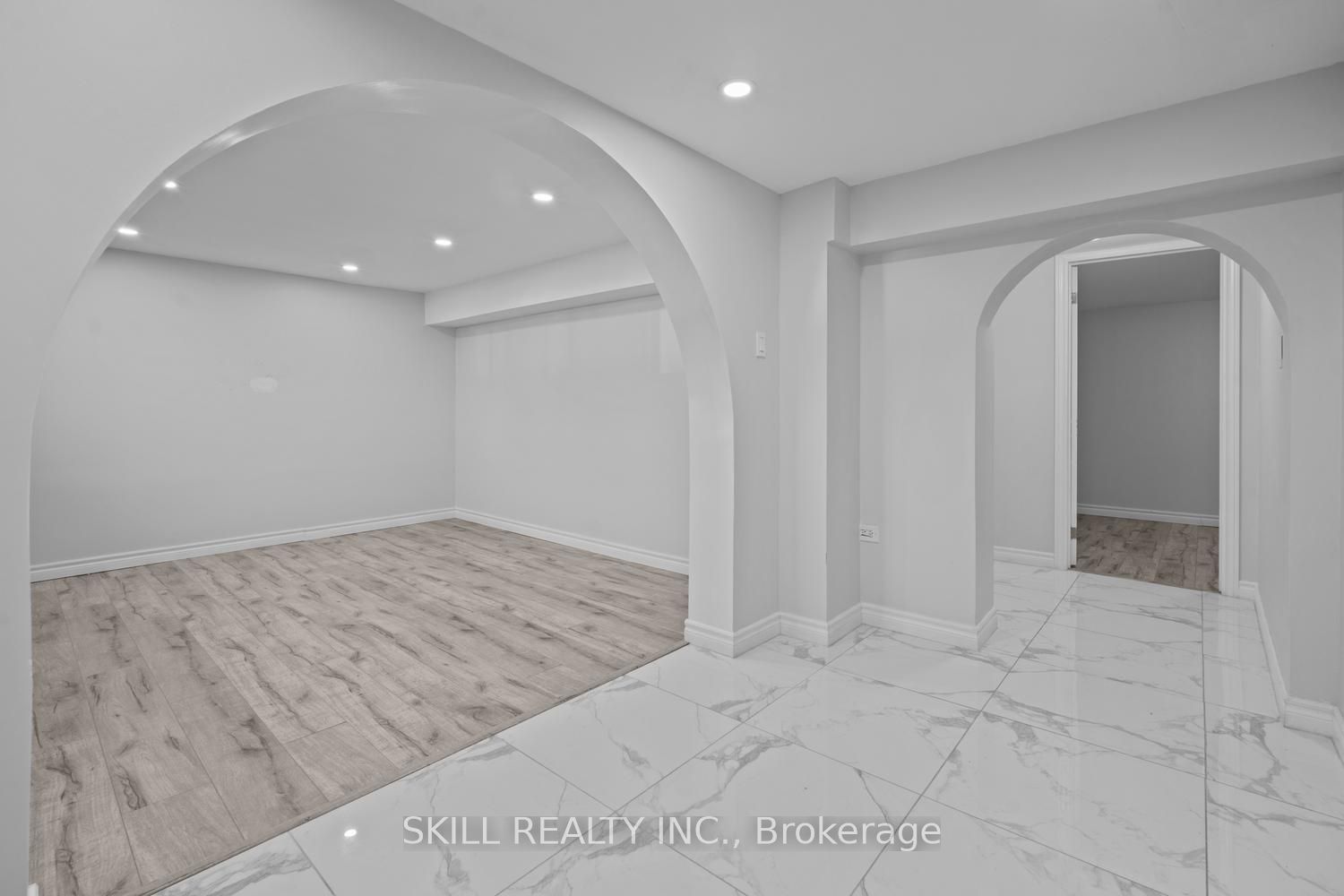 8 Turks Road, Toronto, ON M3L 1S7 photo 4