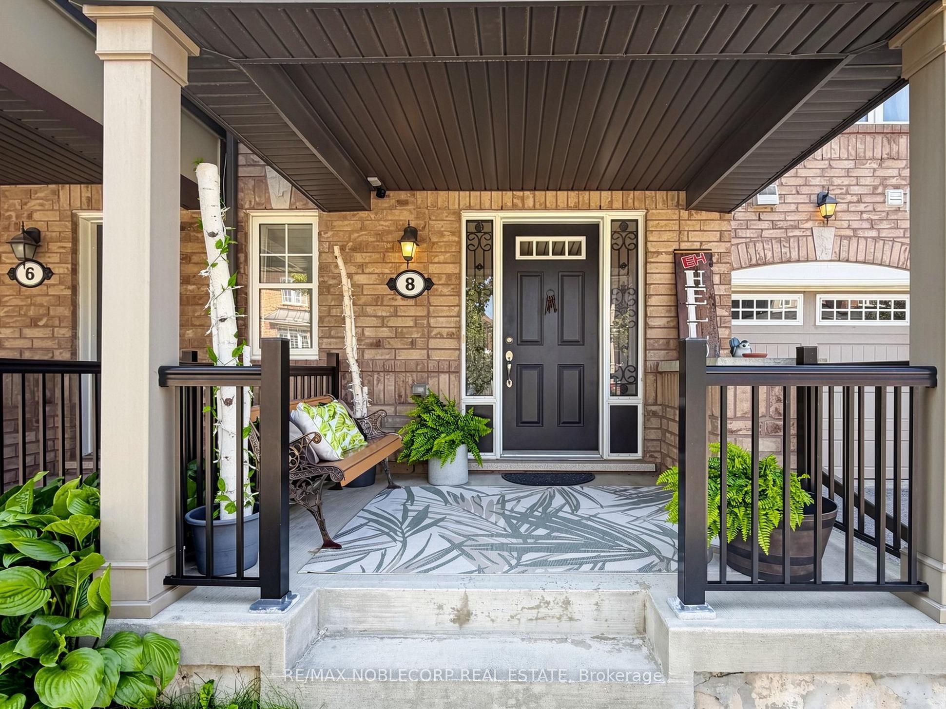 8 Deancrest Road, Brampton, ON L7A 0W1 photo 3
