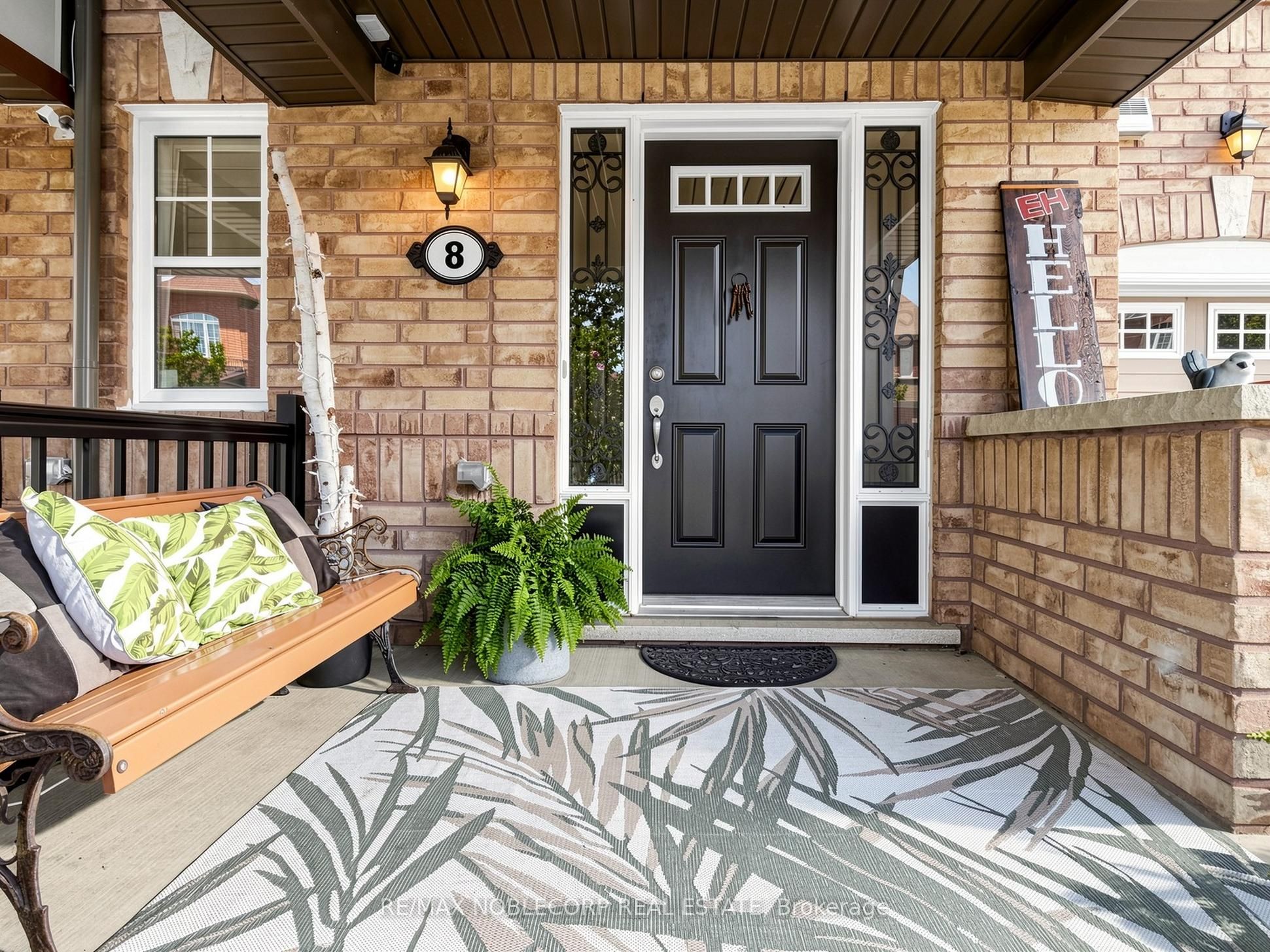 8 Deancrest Road, Brampton, ON L7A 0W1 photo 4