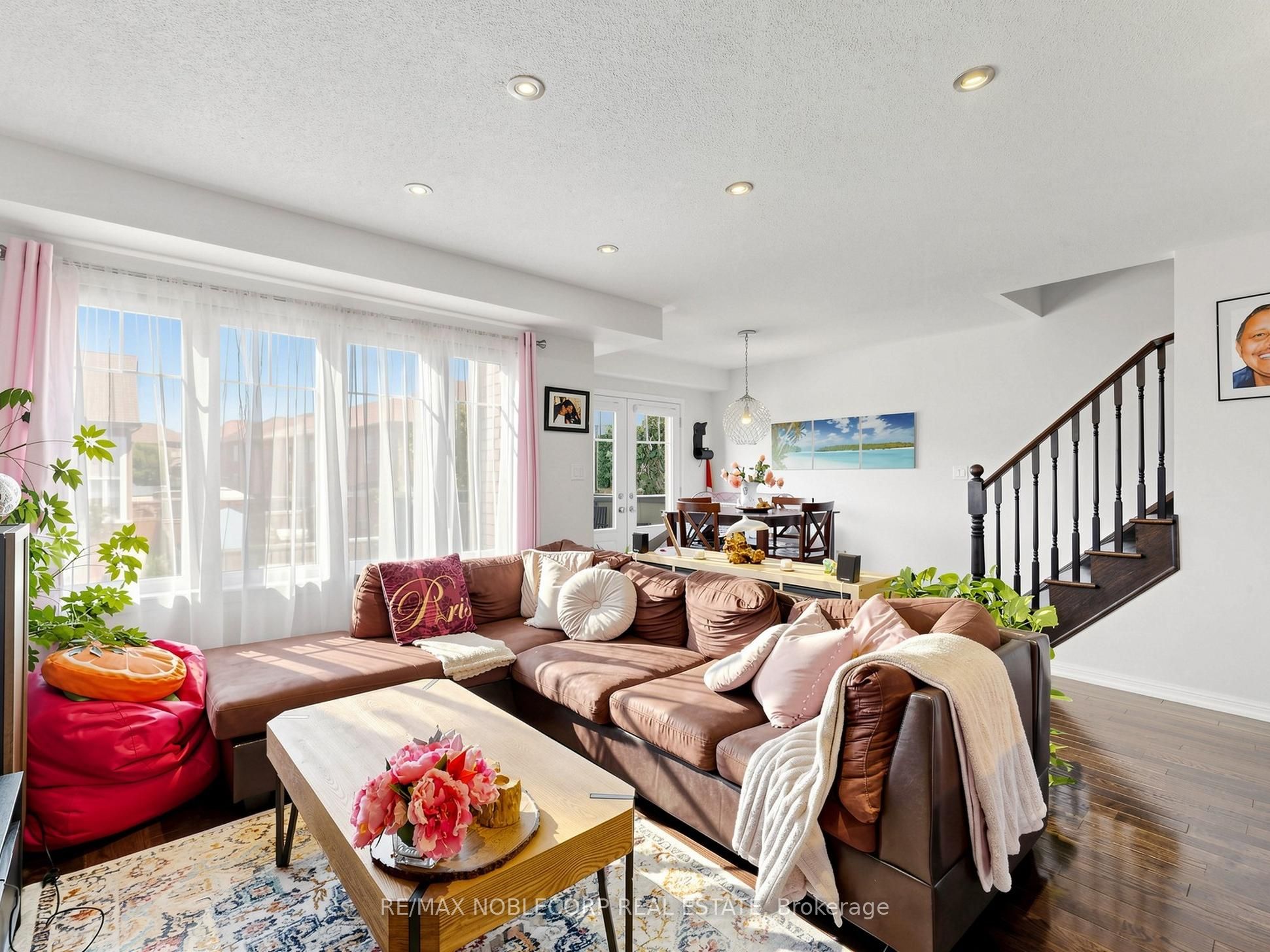 8 Deancrest Road, Brampton, ON L7A 0W1 photo 5