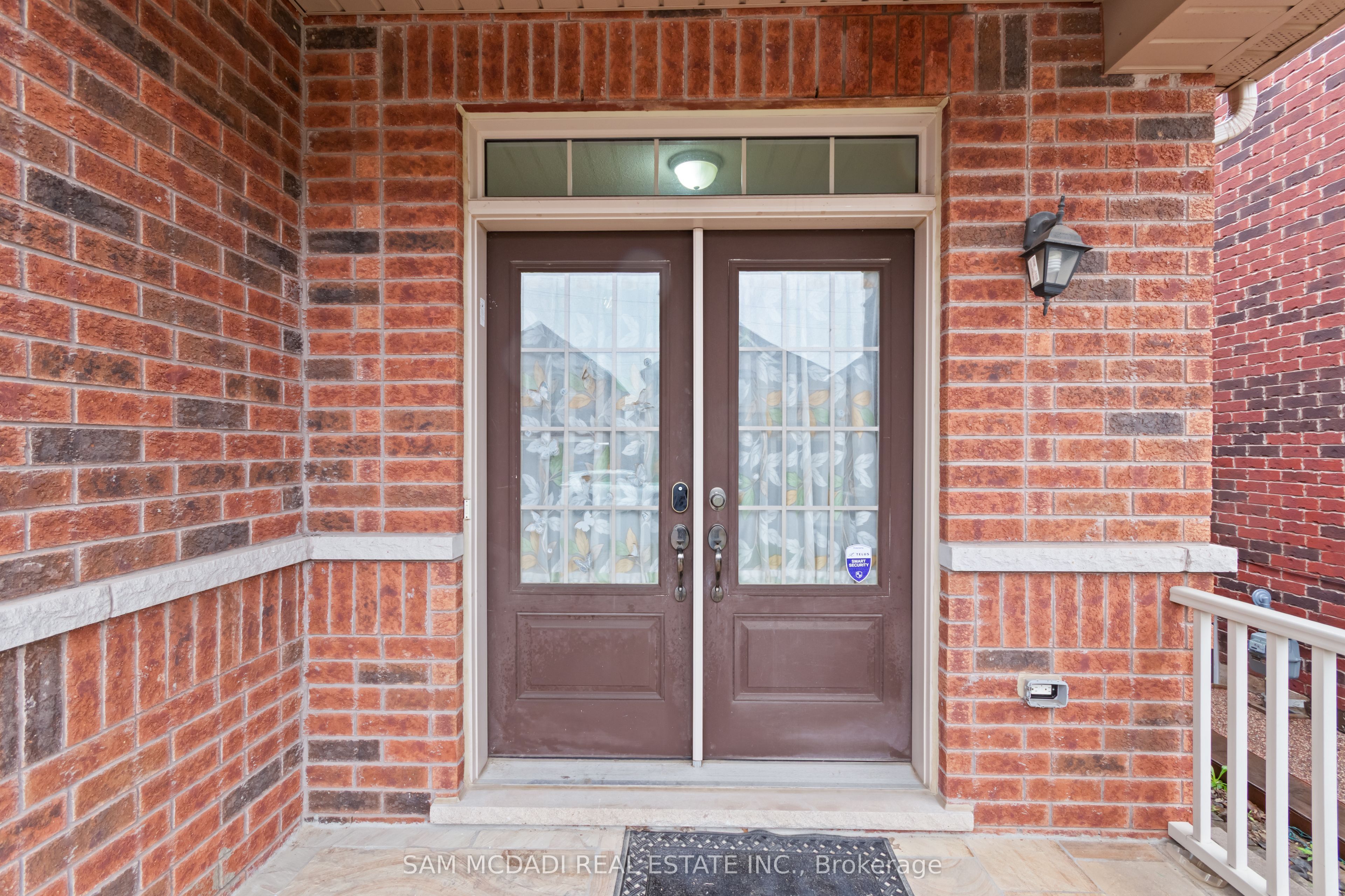 80 Durango Drive, Brampton, ON L6X 5G9 photo 3