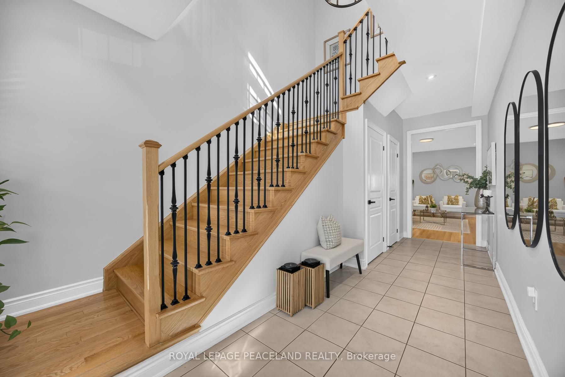 475 Grindstone Trail, Oakville, ON L6H 0S6 photo 3