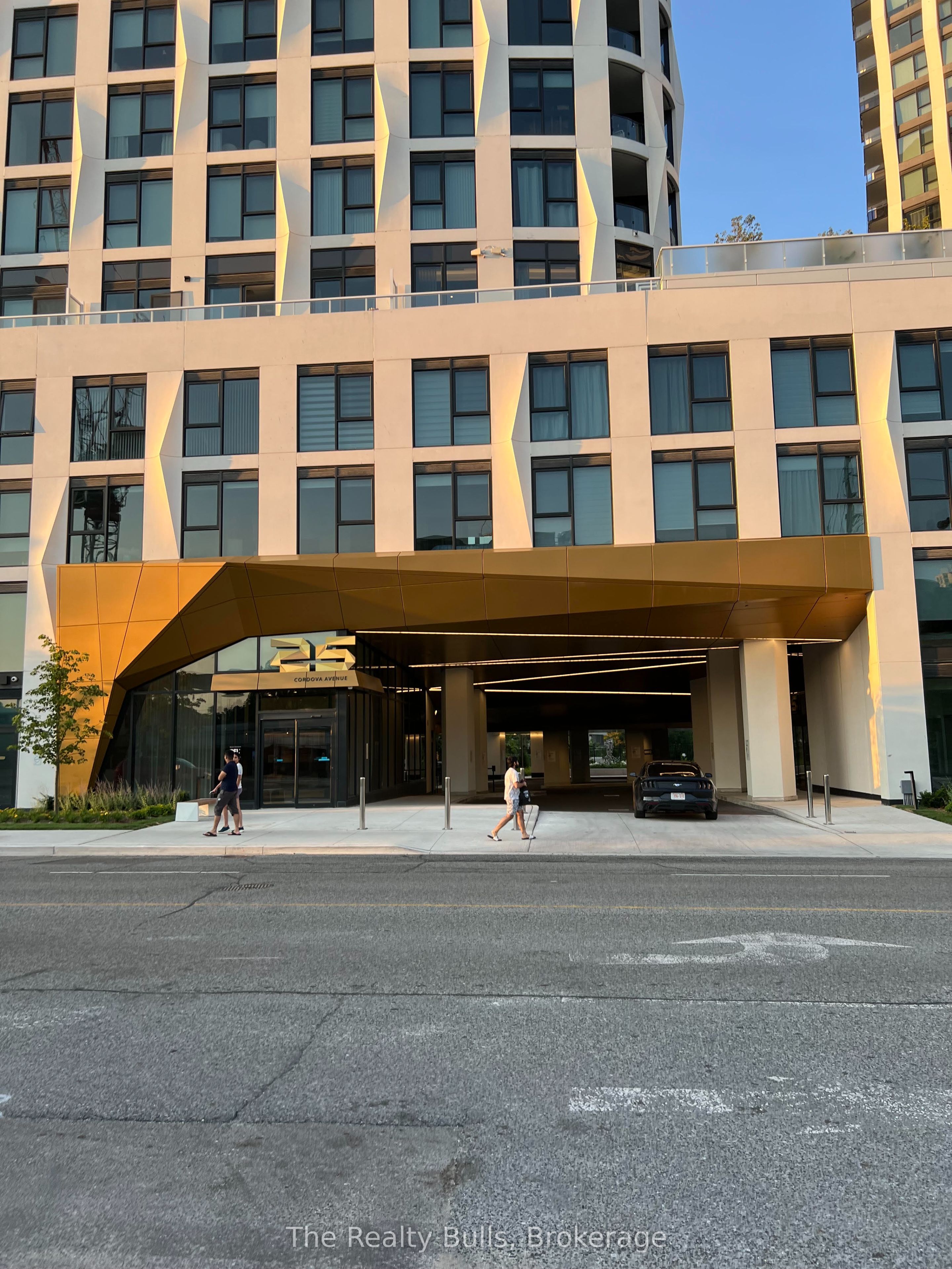 25 Cordova Avenue 602, Toronto, ON M9A 0E5 photo 3
