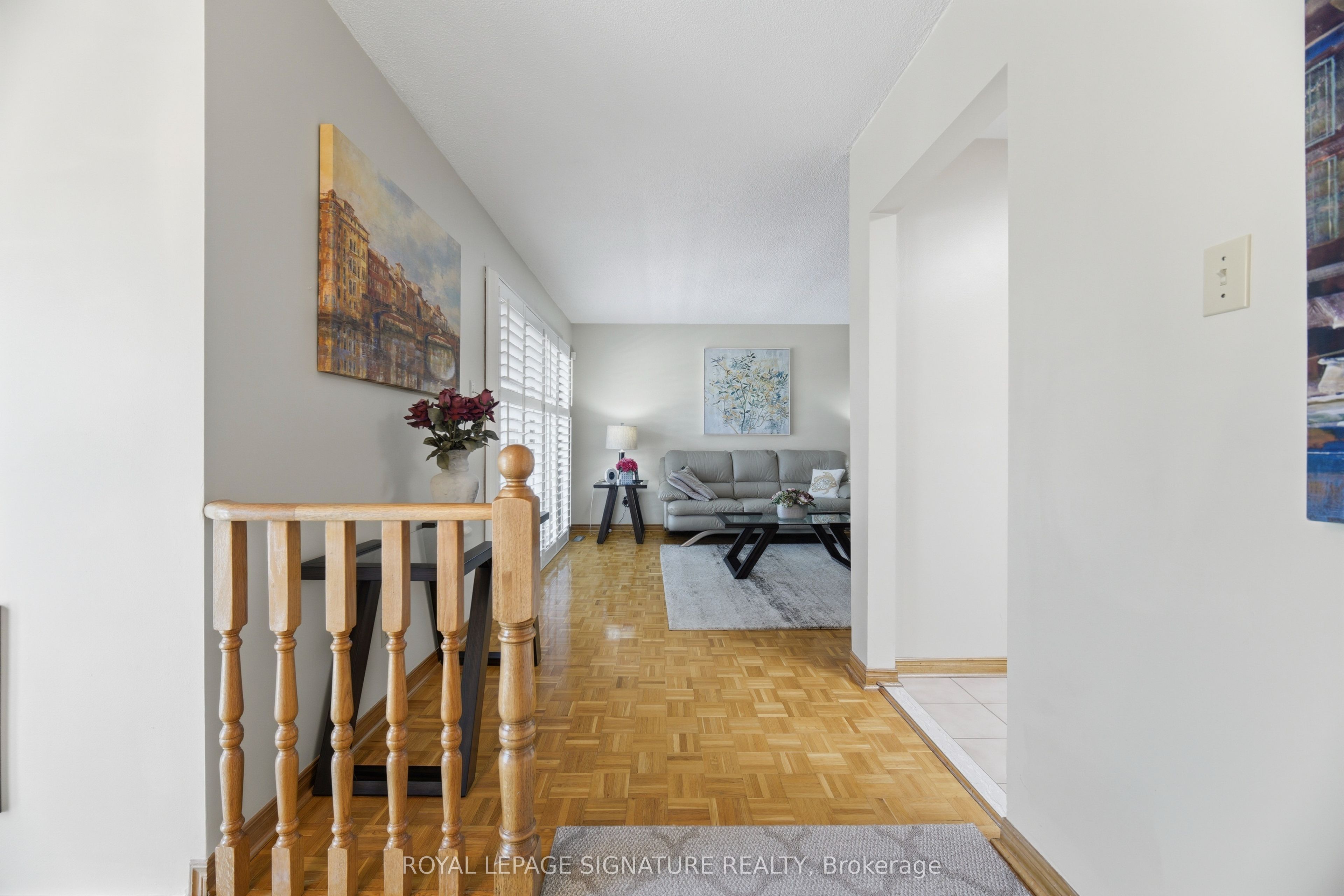 5472 Bourget Drive, Mississauga, ON L5R 3C9 photo 5