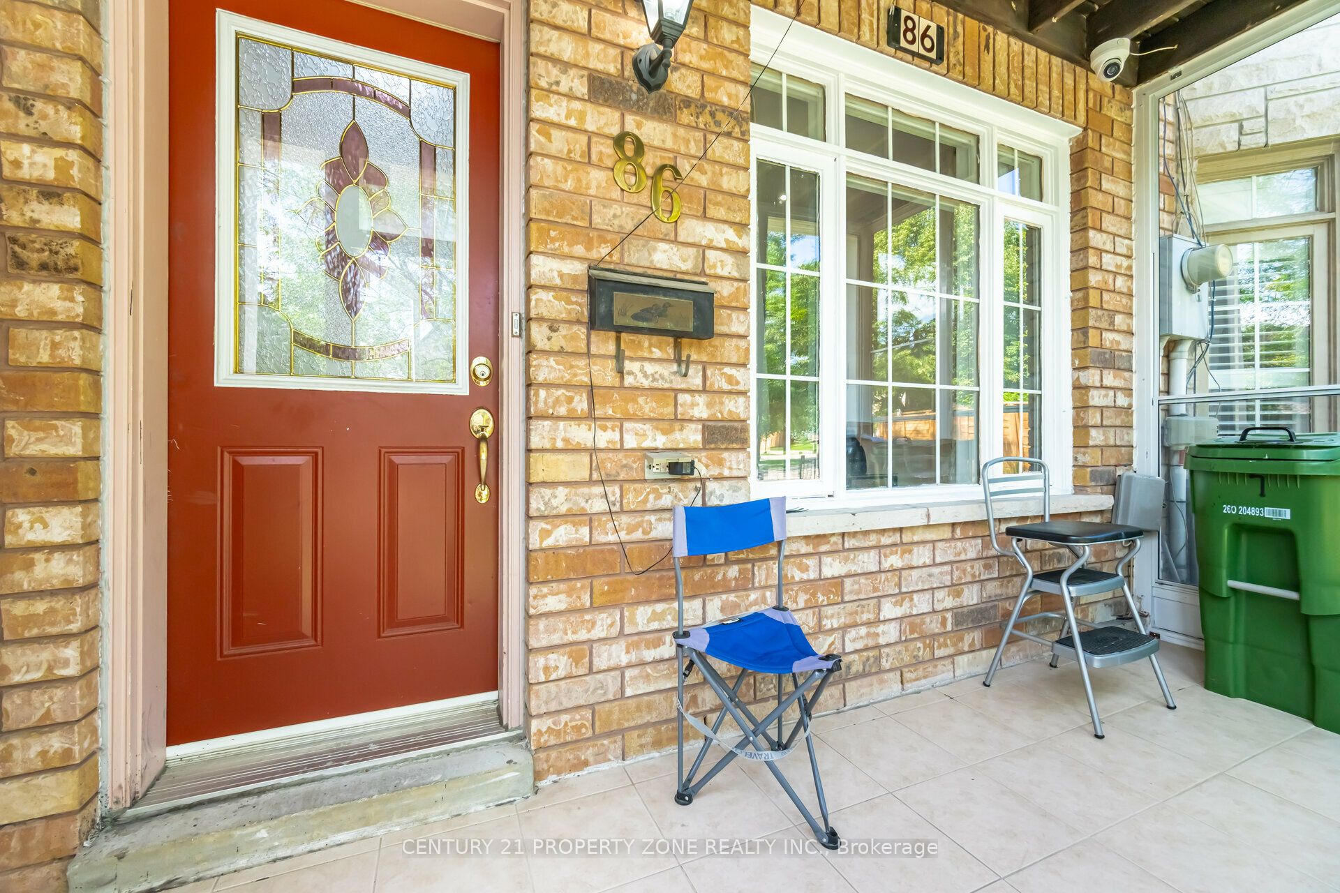 86 Rory Road, Toronto, ON M6L 3G1 photo 3