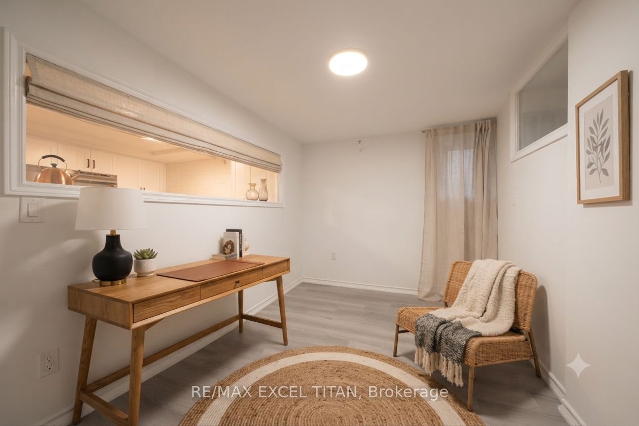 2255 Weston Road B101, Toronto, ON M9N 1Y5 photo 4