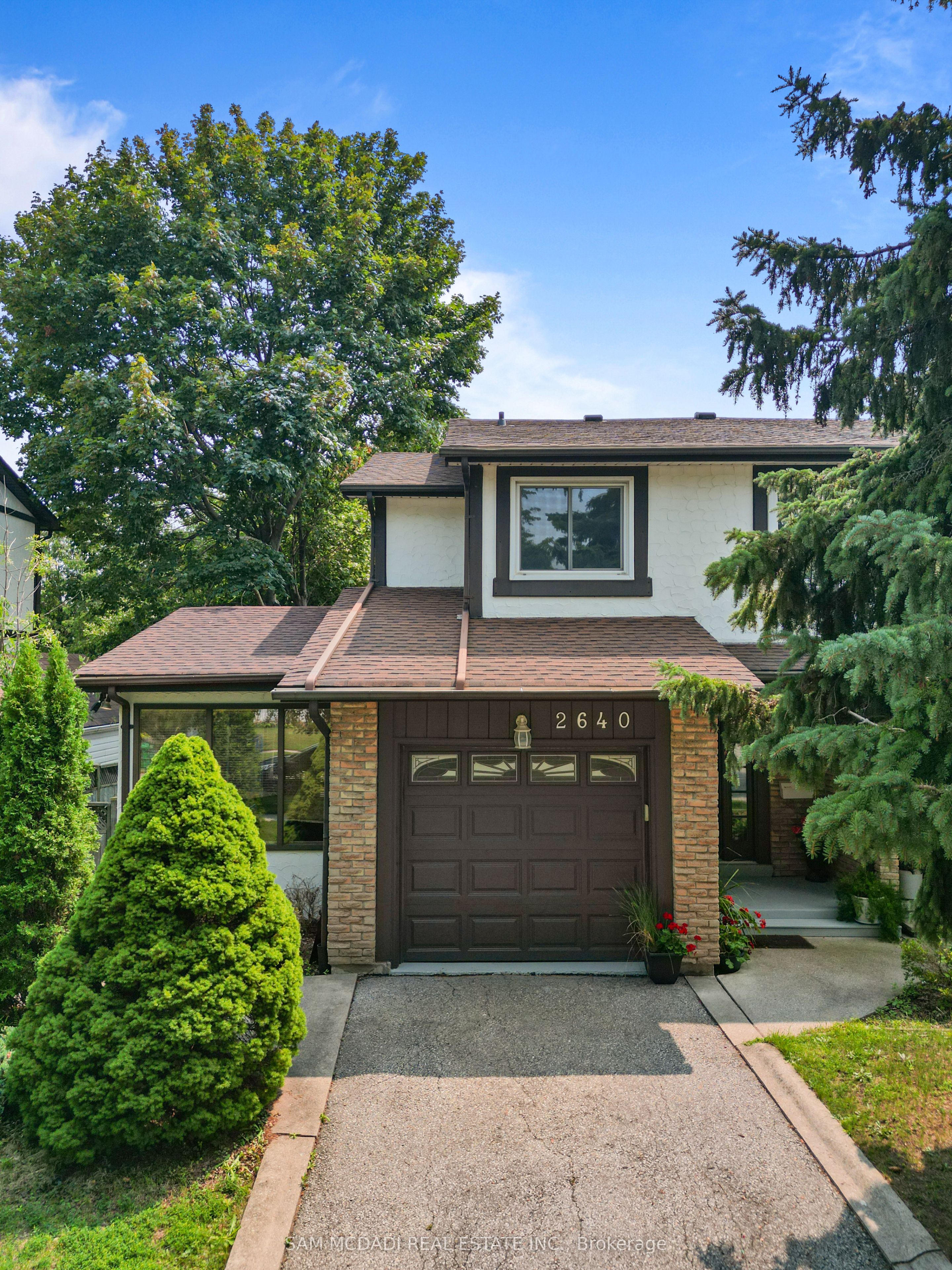 2640 Canberra Road, Mississauga, ON L5N 1V3 photo 2