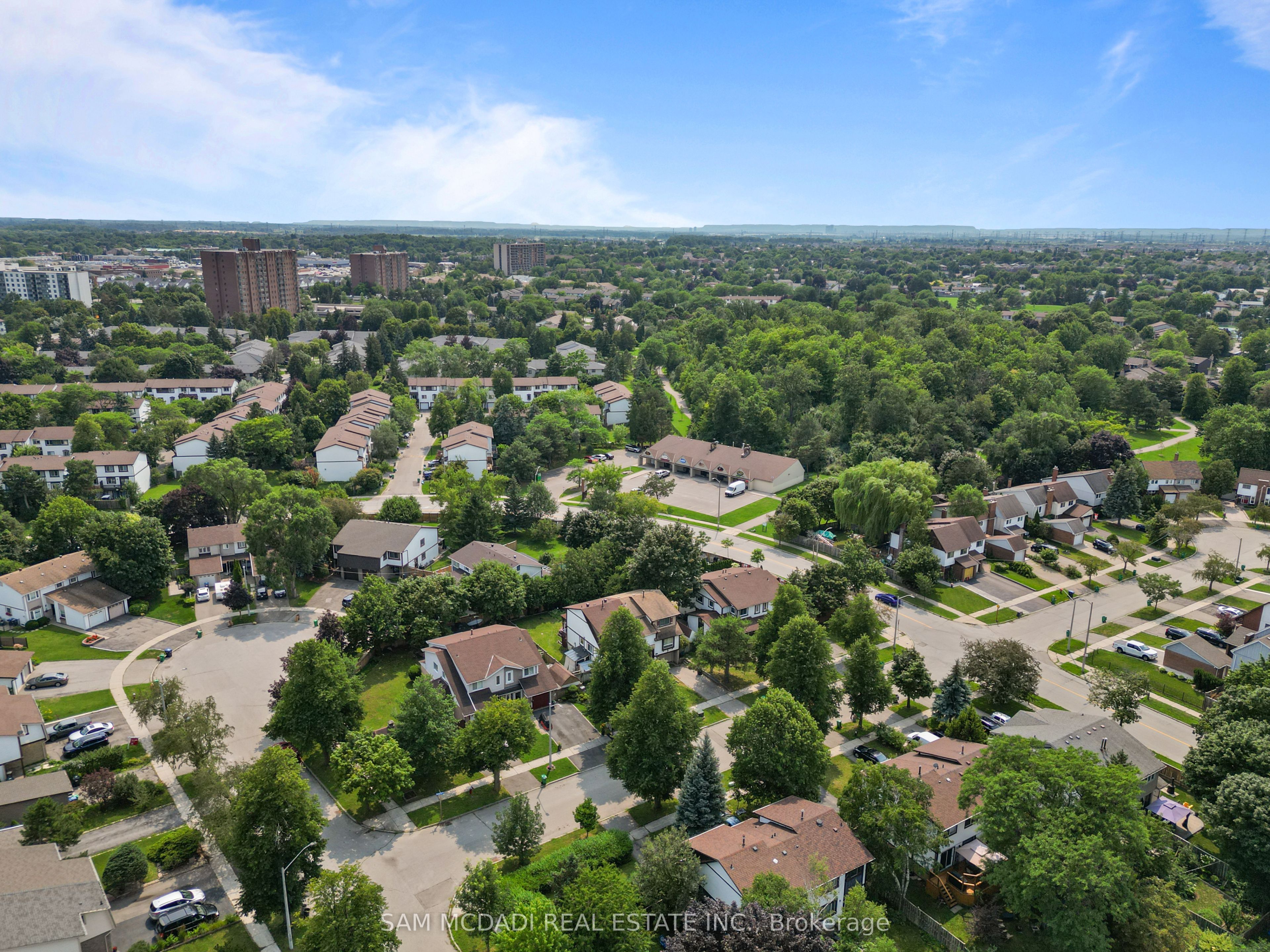 2640 Canberra Road, Mississauga, ON L5N 1V3 photo 4