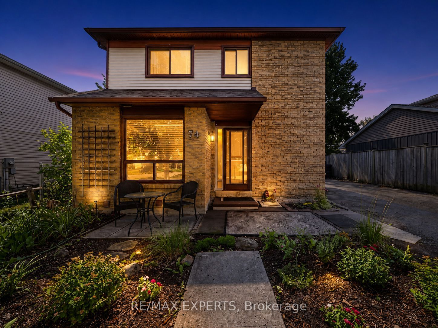 74 Downey Drive, Caledon, ON L7E 2B8