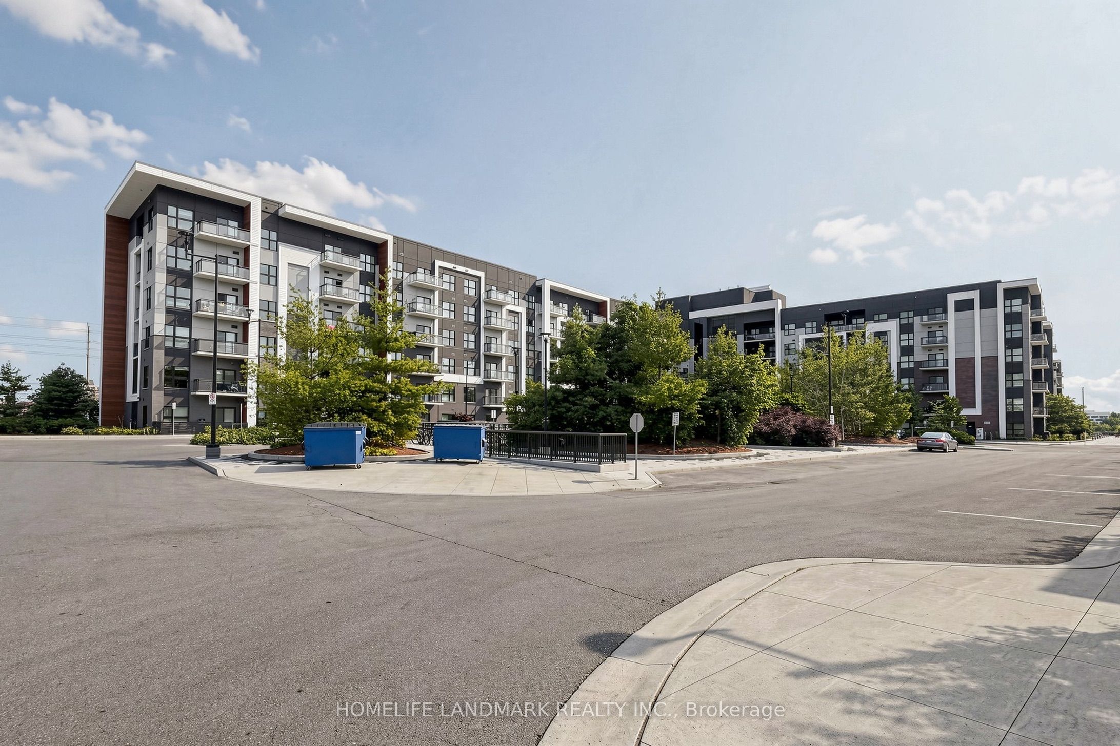 128 Grovewood Common 403, Oakville, ON L6H 0X3 photo 4