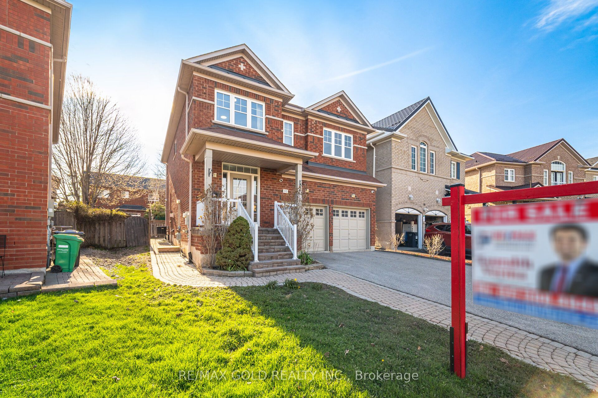 32 Ness Road, Brampton, ON L6Y 5N9 photo 3