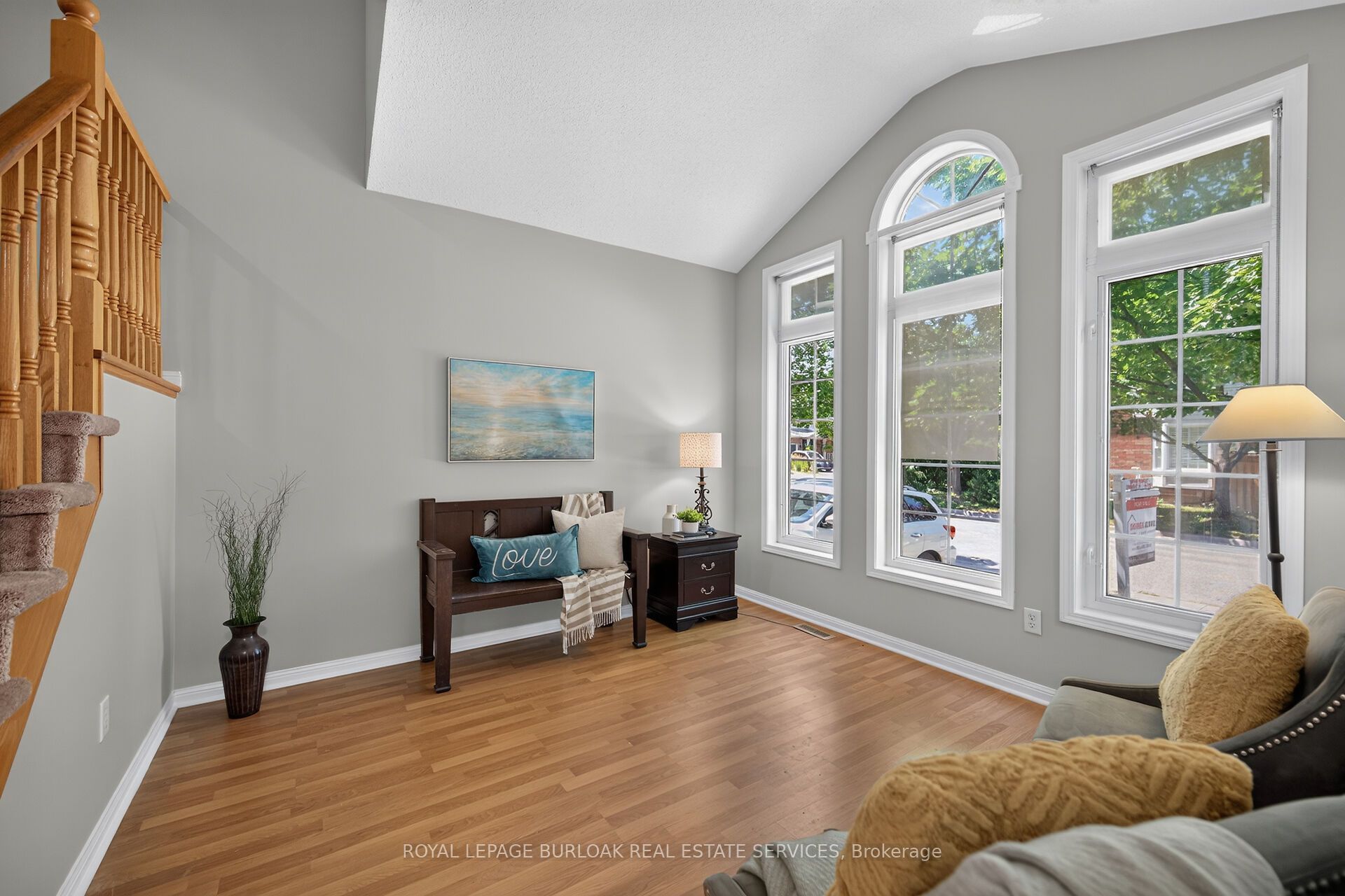 5660 Rosaline Road, Burlington, ON L7L 6T4 photo 5