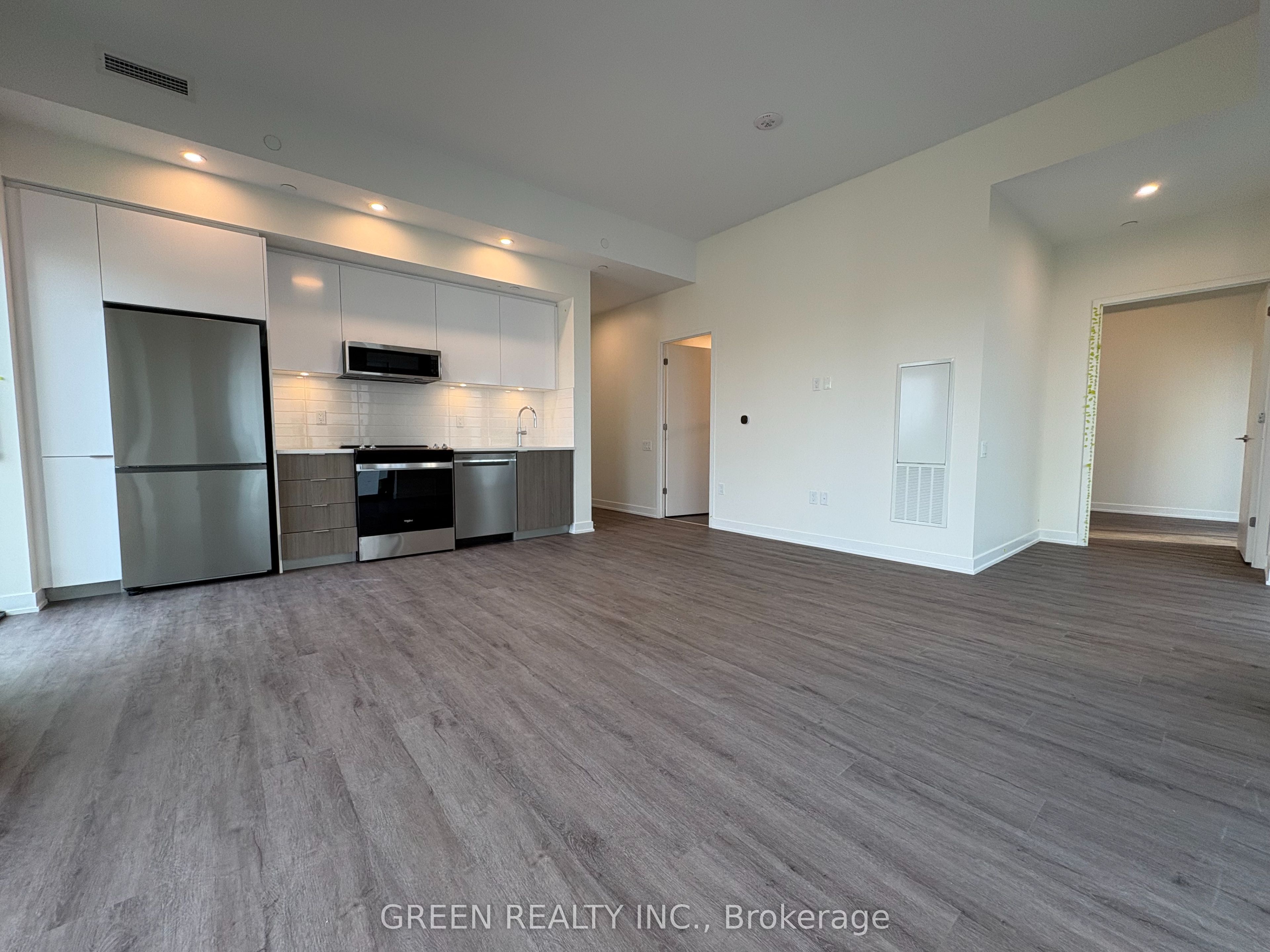 25 Gibbs Road 401, Toronto, ON M9B 6E2 photo 2