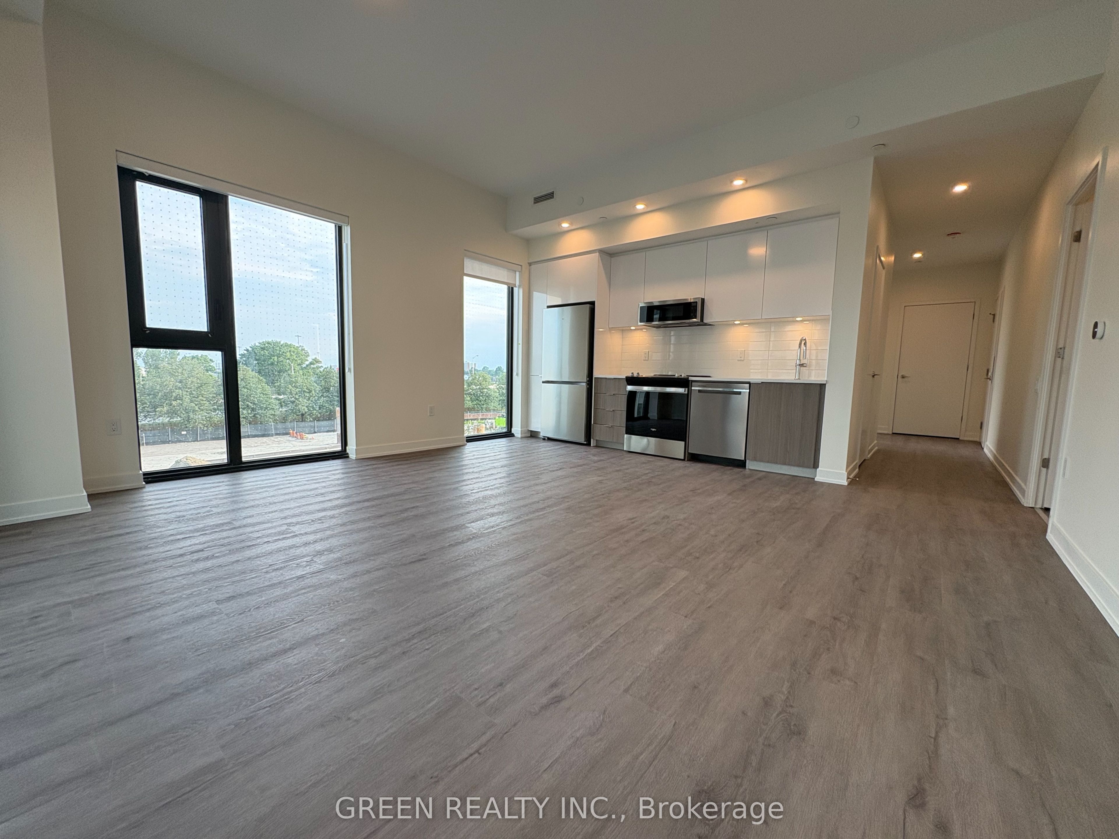 25 Gibbs Road 401, Toronto, ON M9B 6E2 photo 4