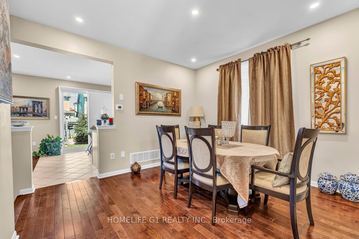 889 Challinor Terrace, Milton, ON L9T 7V6 photo 5