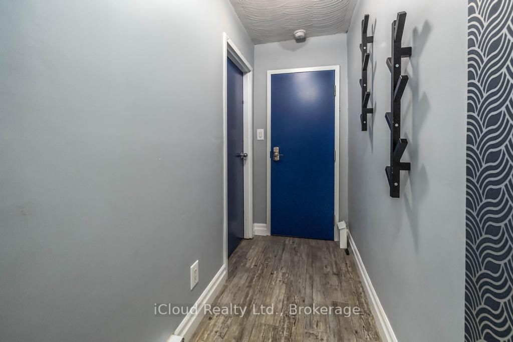 225 Wallace Avenue, Toronto, ON M6H 1V5 photo 4