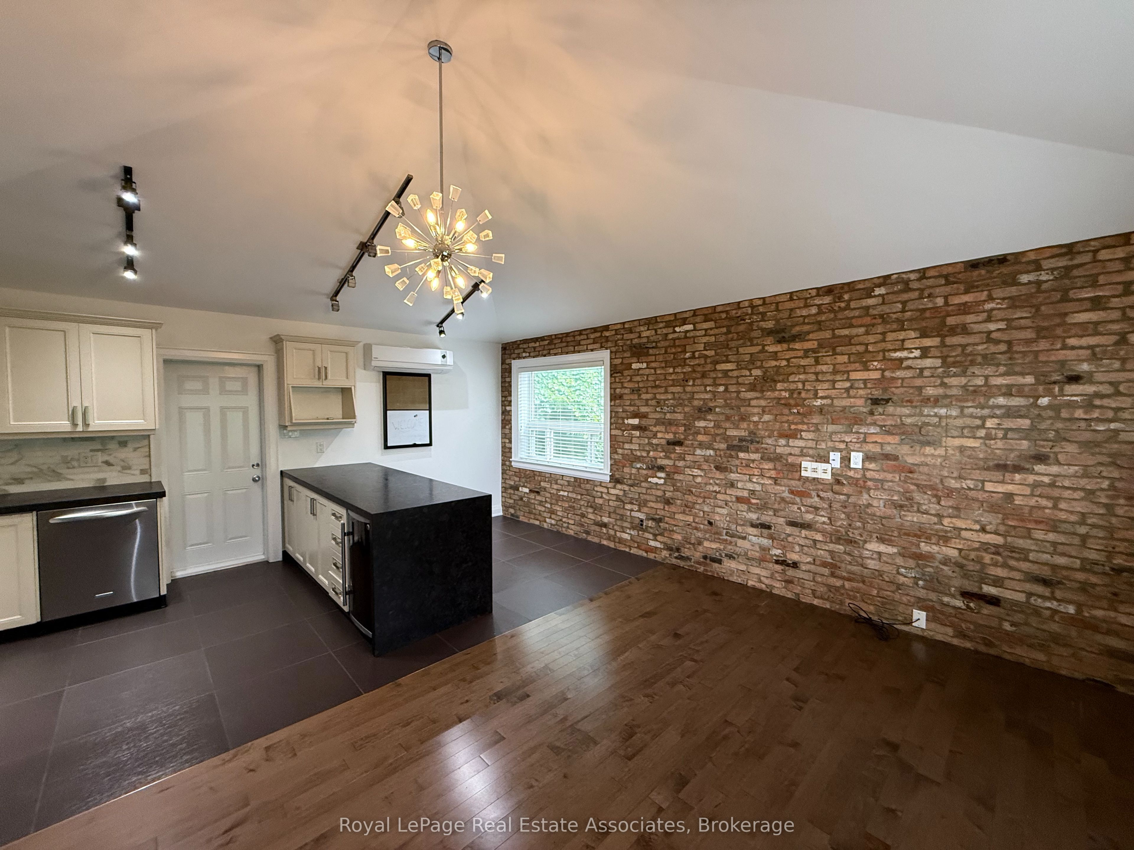 52 Cameron Avenue 4, Toronto, ON M6M 1R2 photo 5