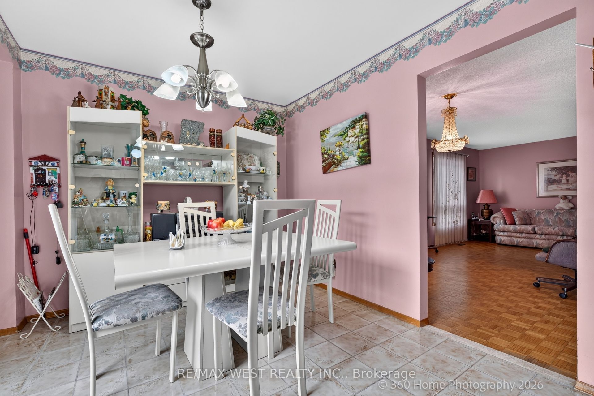 4157 Ottewell Crescent, Mississauga, ON L4W 4A4 photo 3