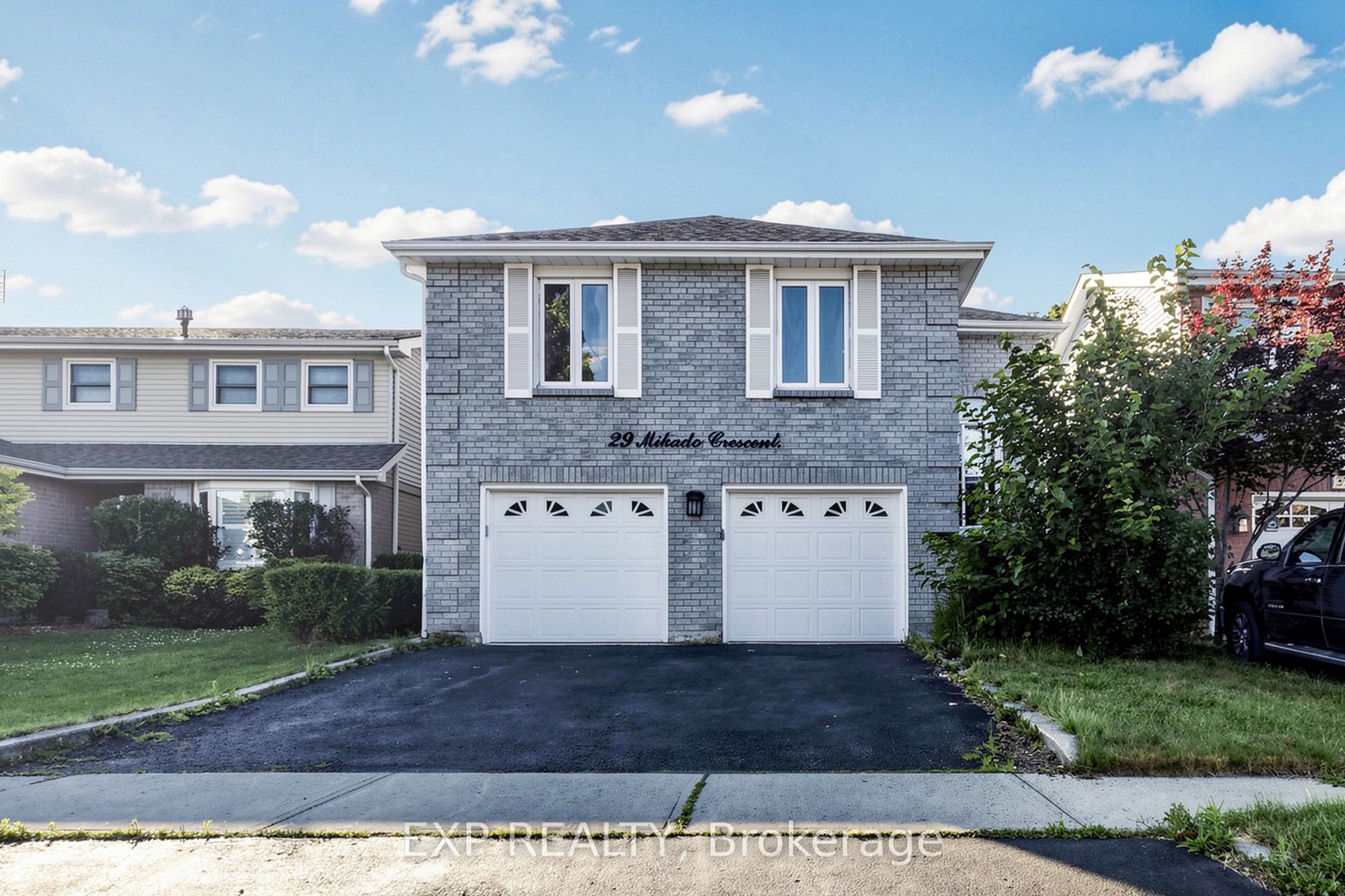 29 Mikado Crescent N, Brampton, ON L6S 3R4