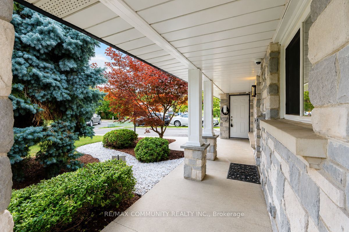 273 Bartley Bull Parkway, Brampton, ON L6W 2L2 photo 5