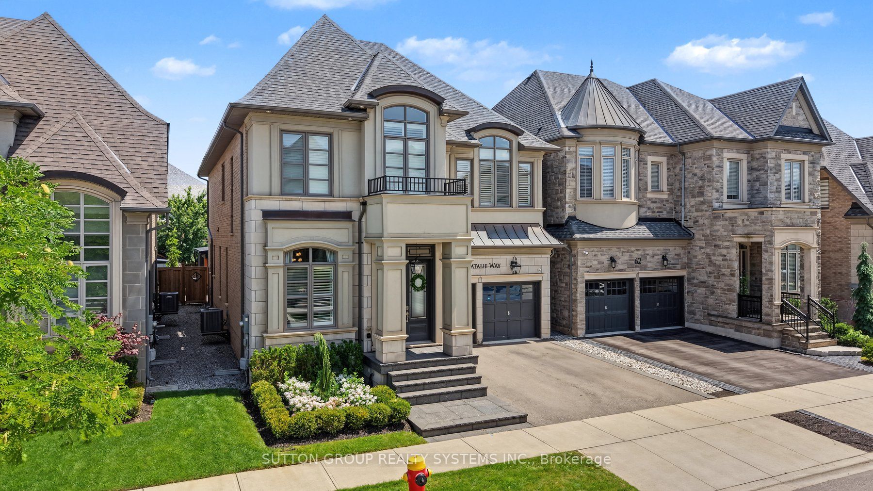 66 Natalie Way, Oakville, ON L6H 0V4 photo 2