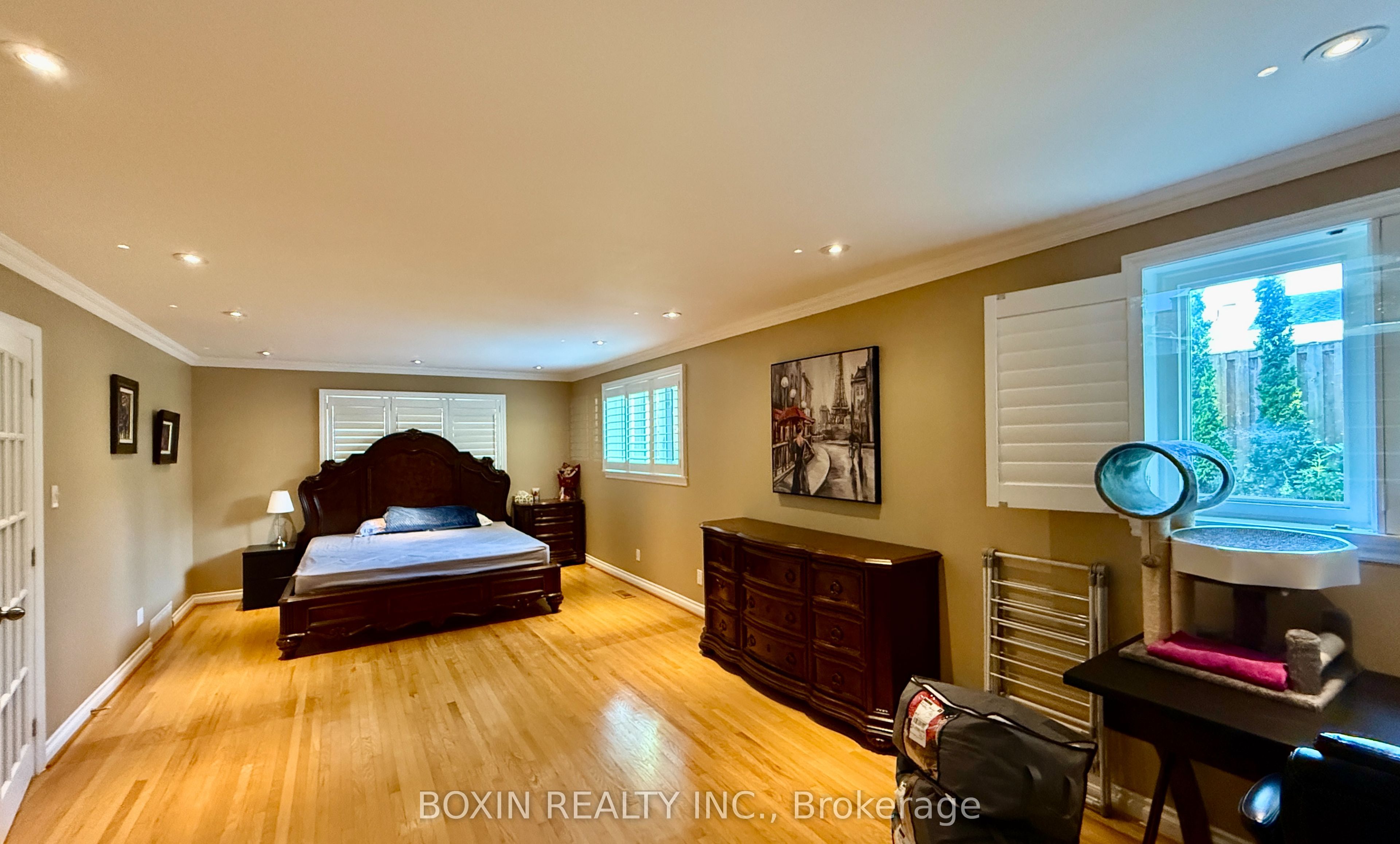 266 Markland Drive, Toronto, ON M9C 1R7 photo 5
