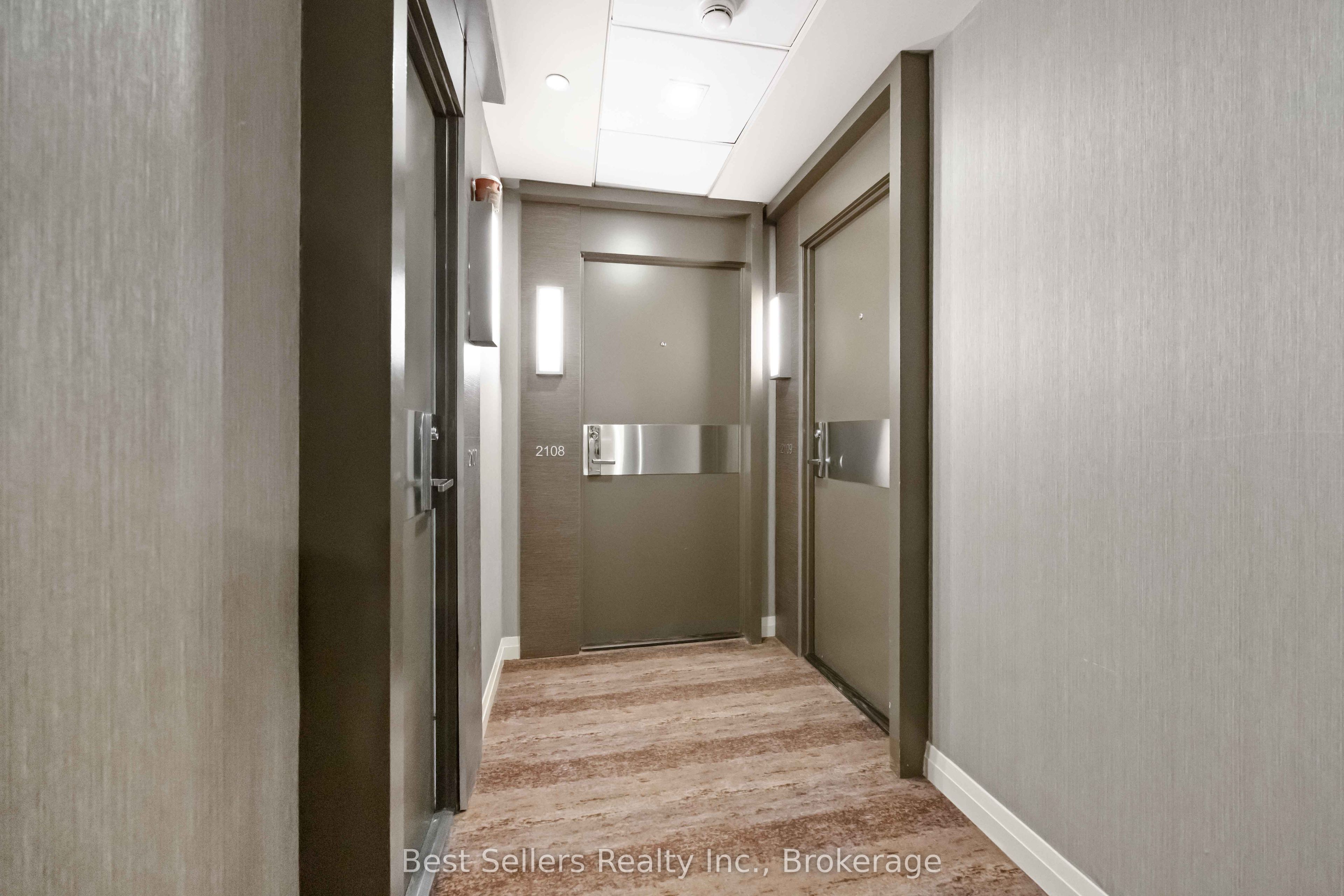 59 Annie Craig Drive 2108, Toronto, ON M8V 0C4 photo 3