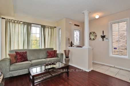 5986 Long Valley Road, Mississauga, ON L5M 6K4 photo 2