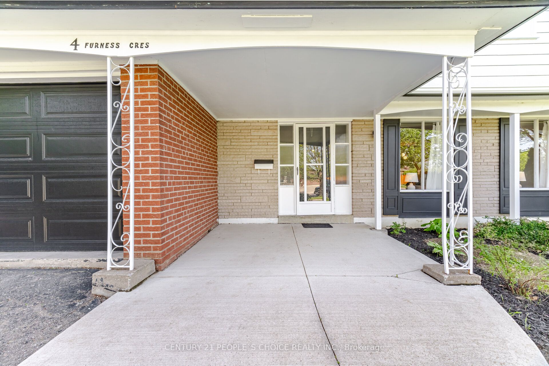 4 Furness Crescent, Toronto, ON M9V 3V1 photo 3