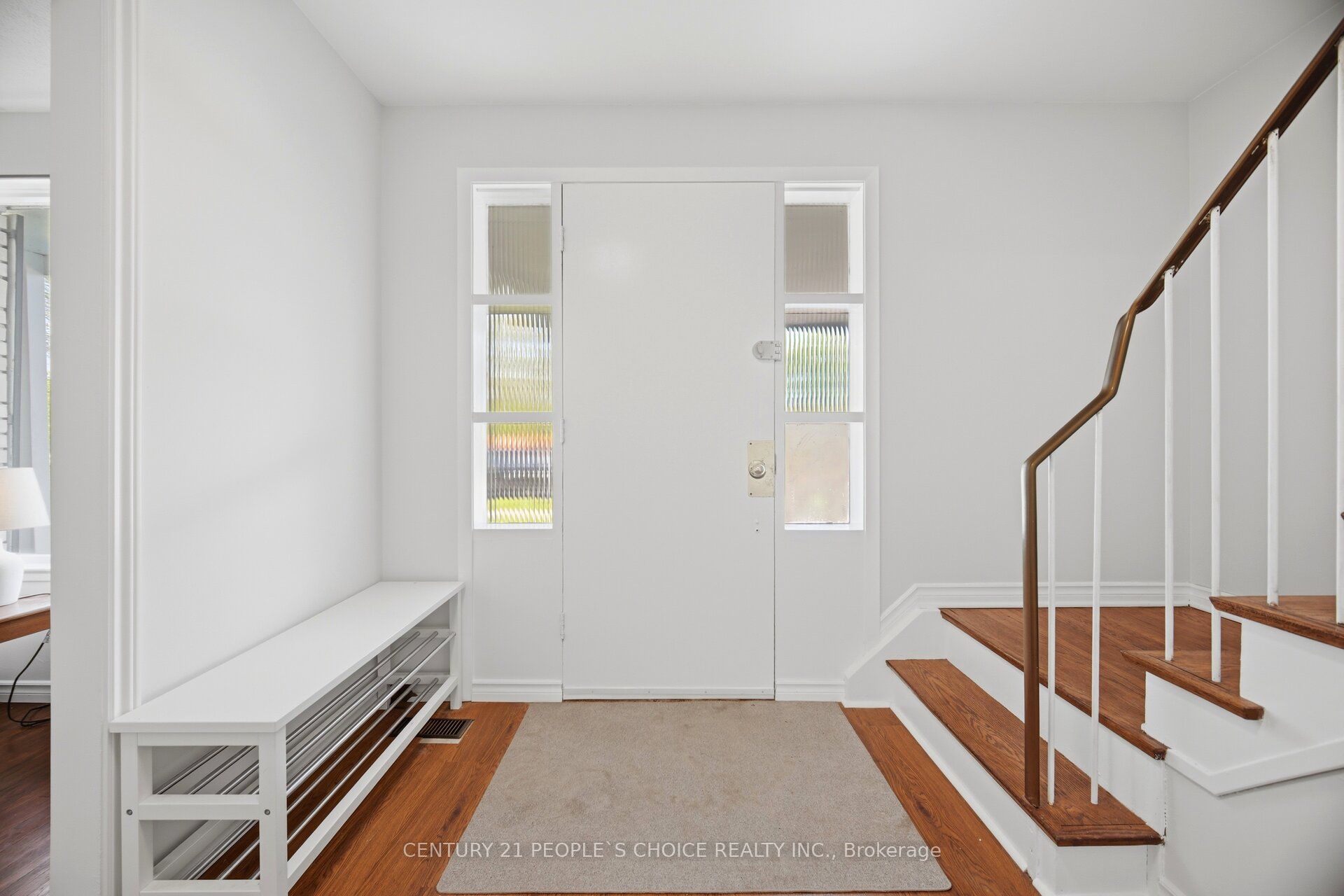 4 Furness Crescent, Toronto, ON M9V 3V1 photo 4