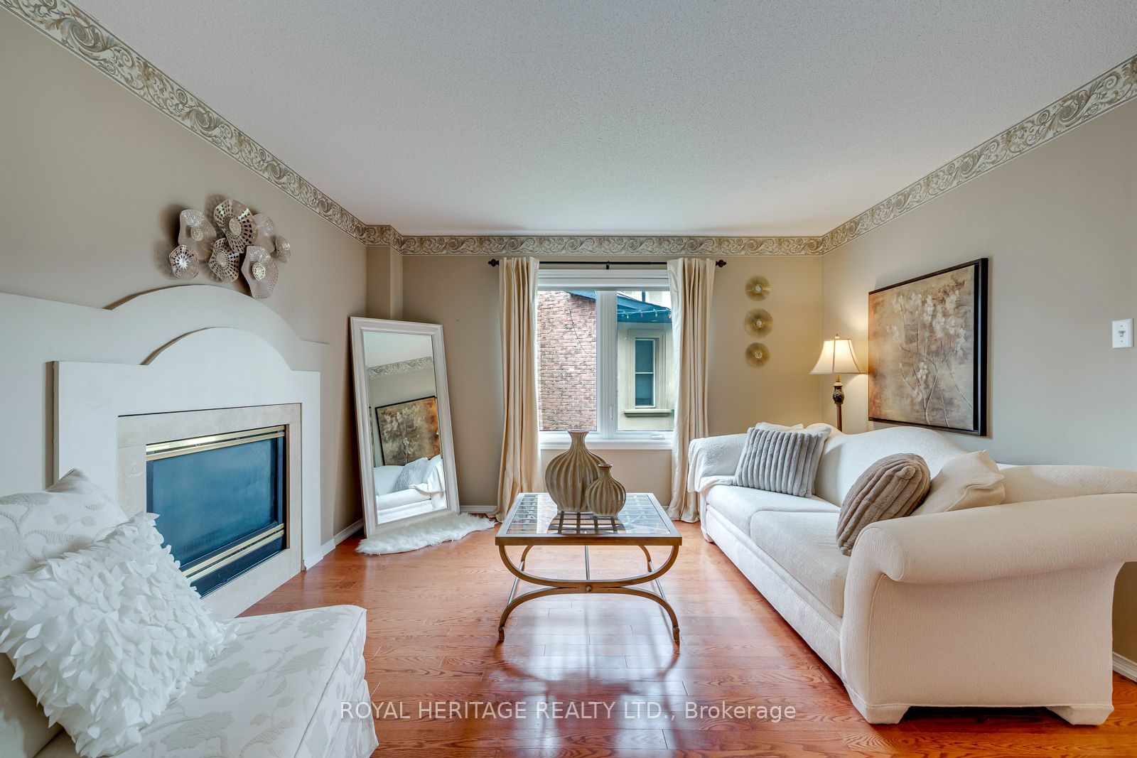 1451 Ravensmoor Crescent, Mississauga, ON L5M 3L4 photo 5