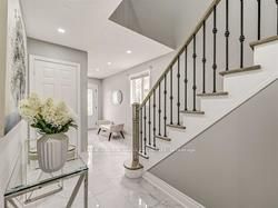 3843 Coachman Circle, Mississauga, ON L5M 6P8 photo 3