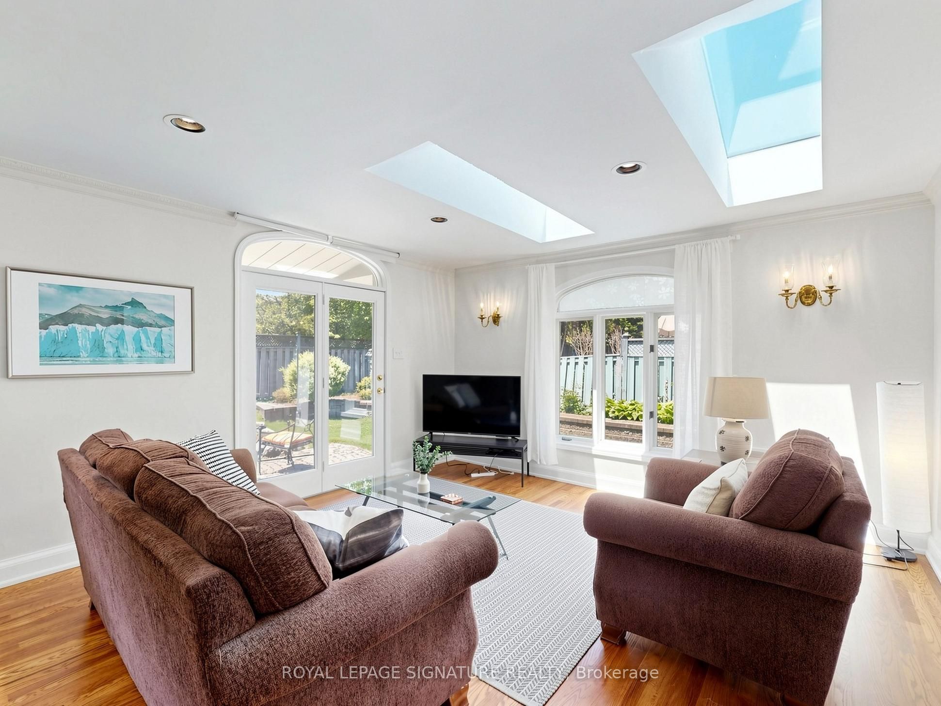 2094 Water's Edge Drive, Oakville, ON L6L 1A4 photo 4